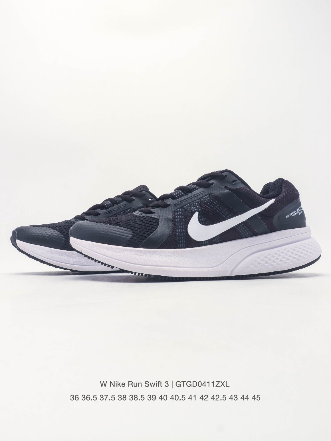 Nike DR2695-105 Running Shoes detail view 1