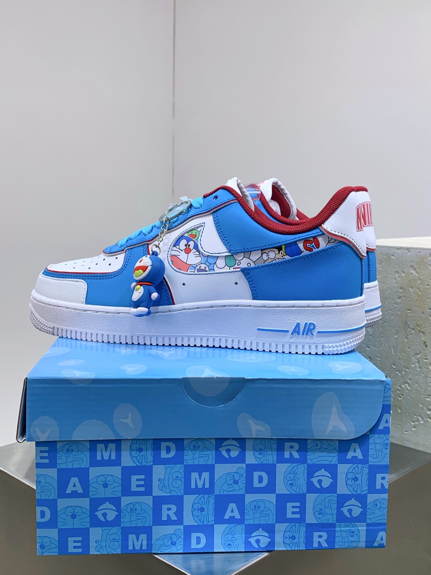 Nike Air Force 1 Low Blue / White detail view 4