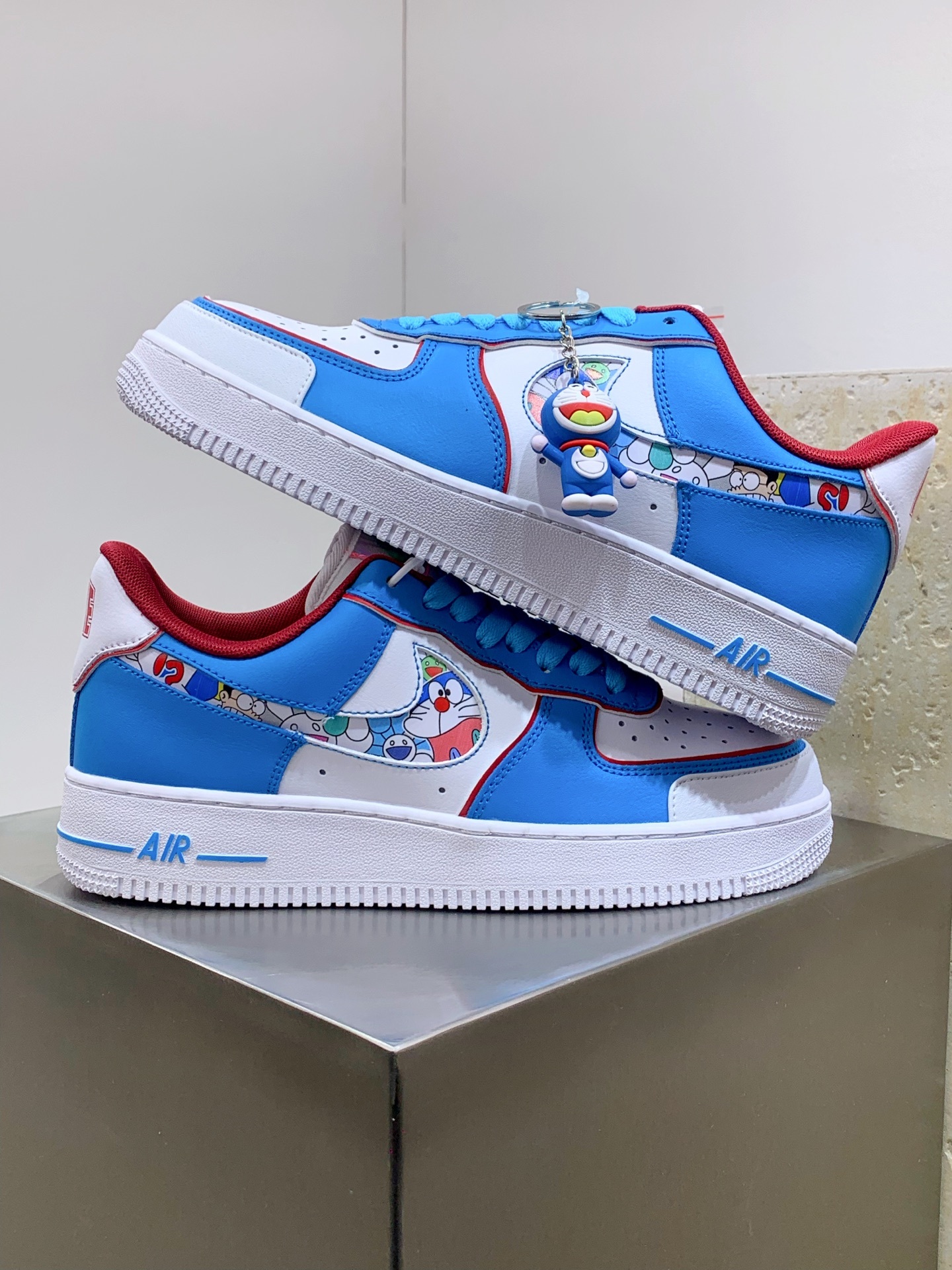 Nike Air Force 1 Low Blue / White detail view 5