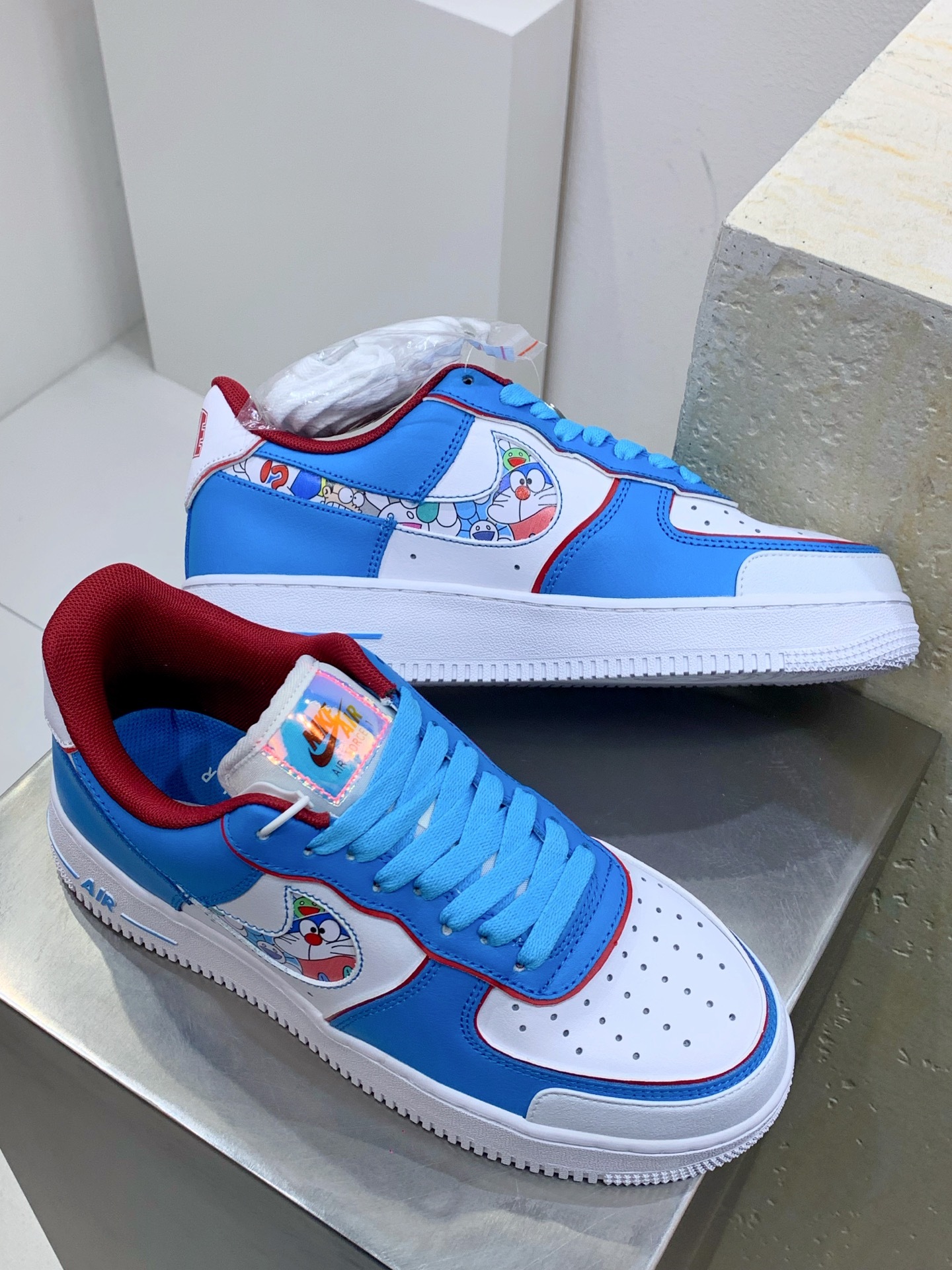 Nike Air Force 1 Low Blue / White detail view 7