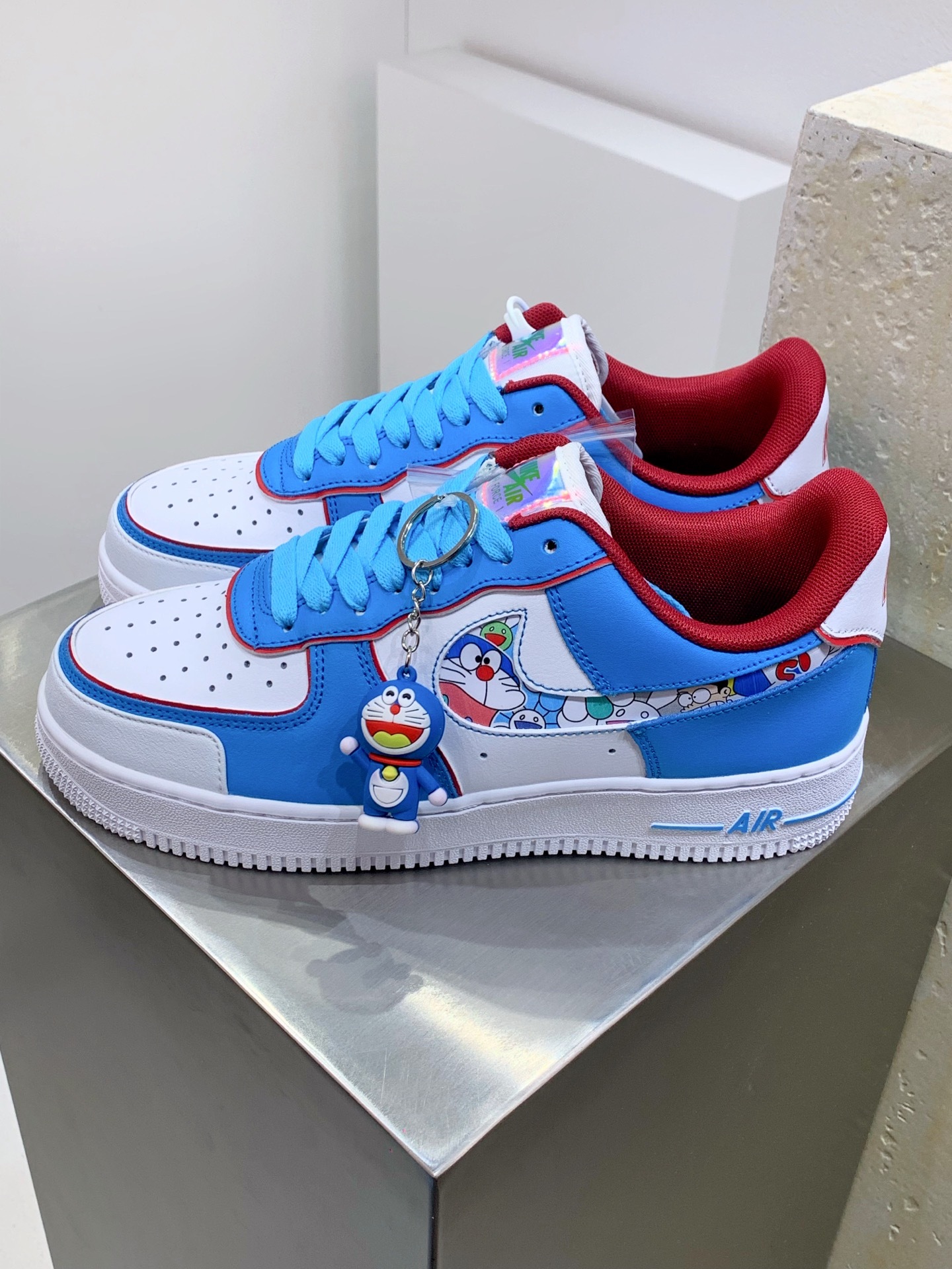 Nike Air Force 1 Low Blue / White detail view 8