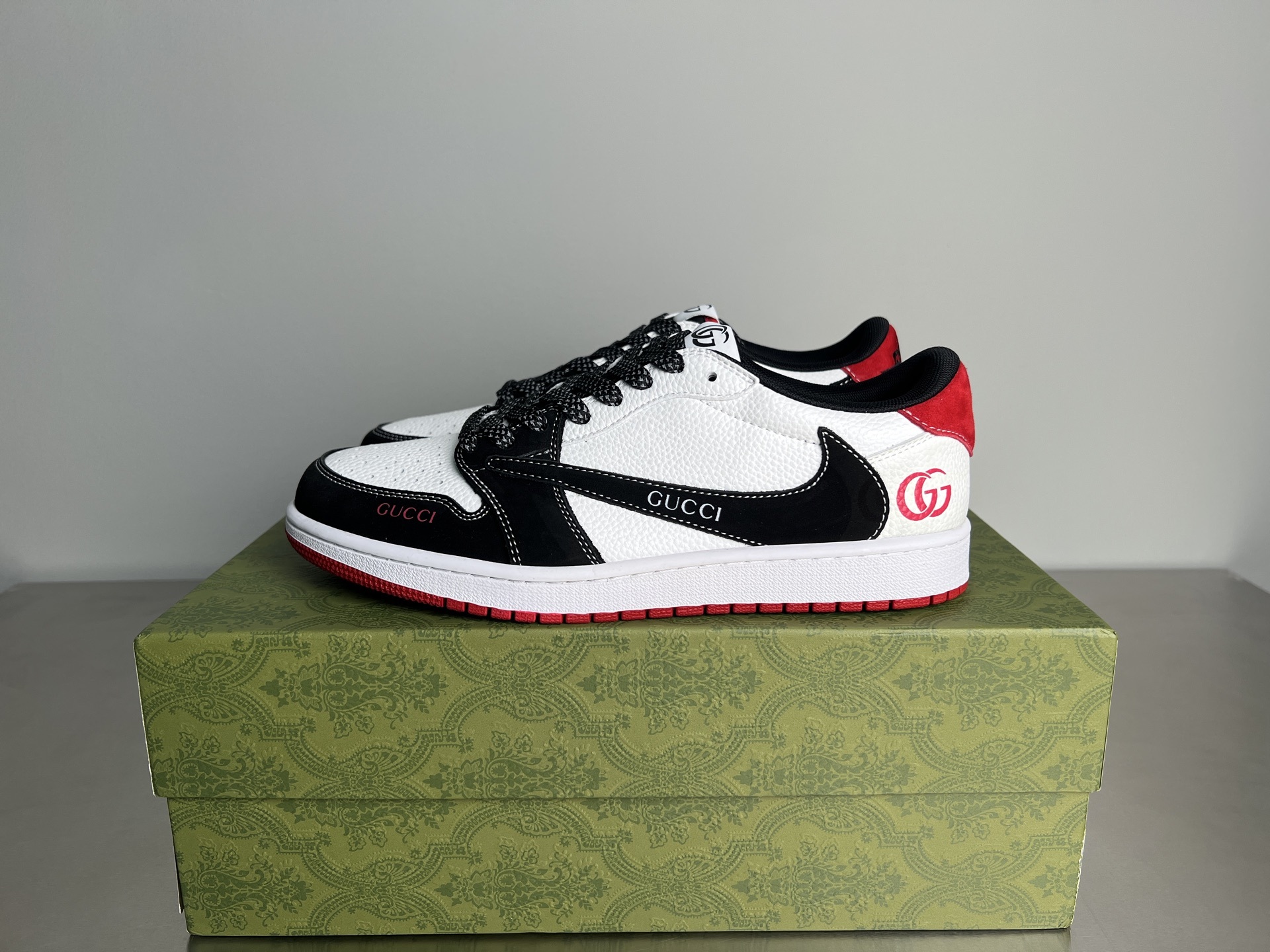 Nike Air Force 1 Low White / Burgundy detail view 8