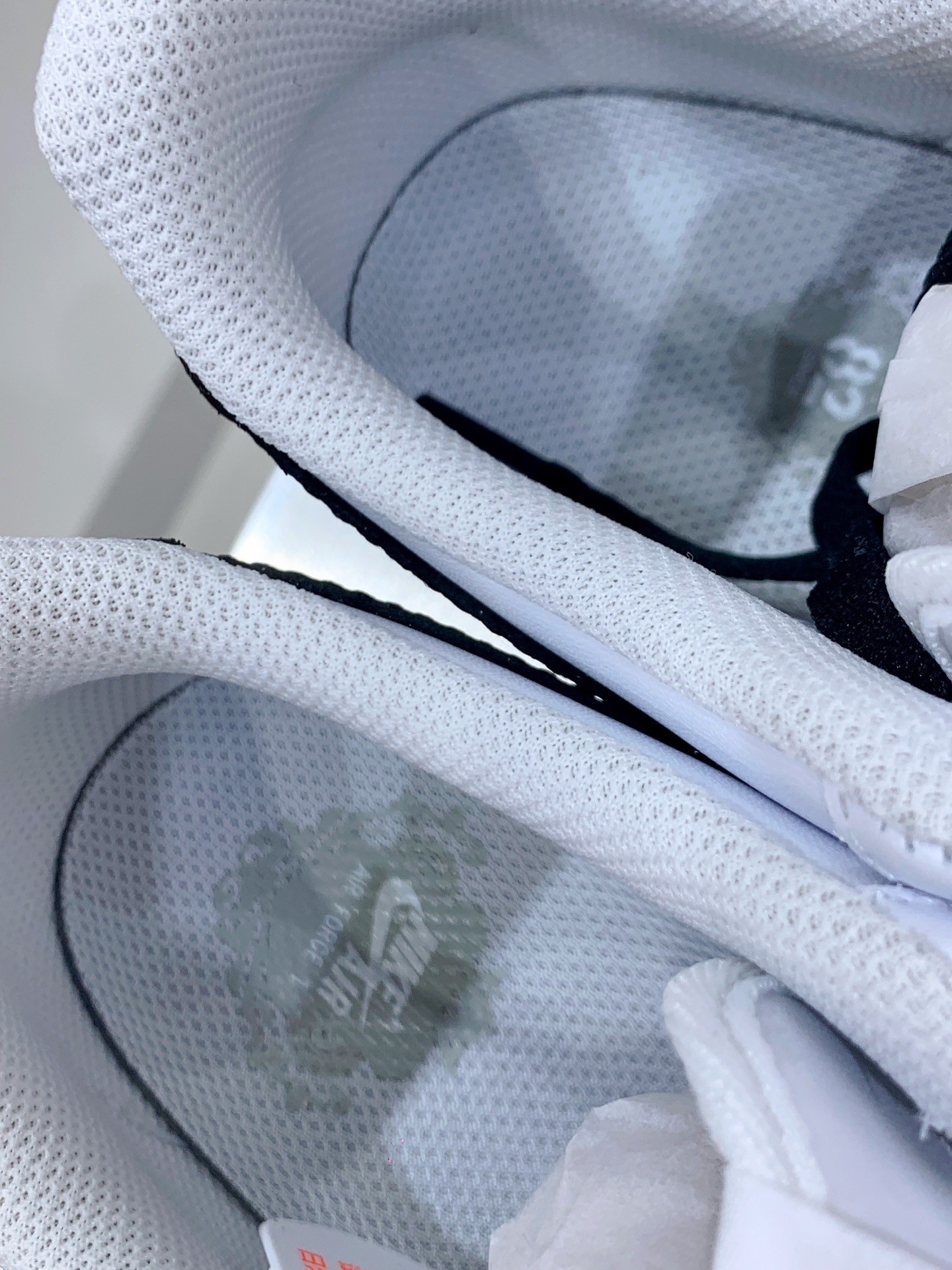 Nike Air Force 1 Low Blue / White detail view 2