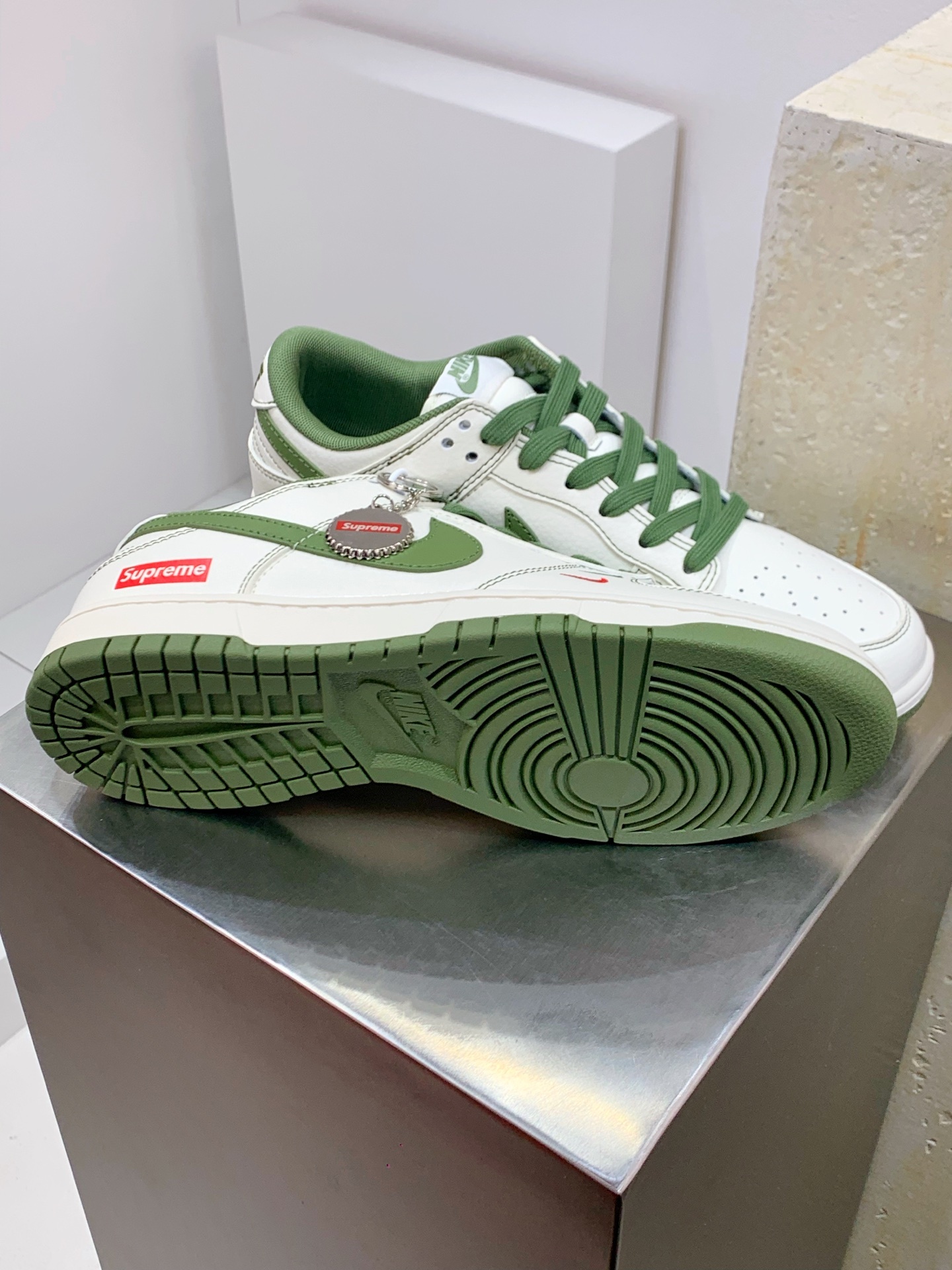 Nike Air Force 1 Low White / Grey detail view 6