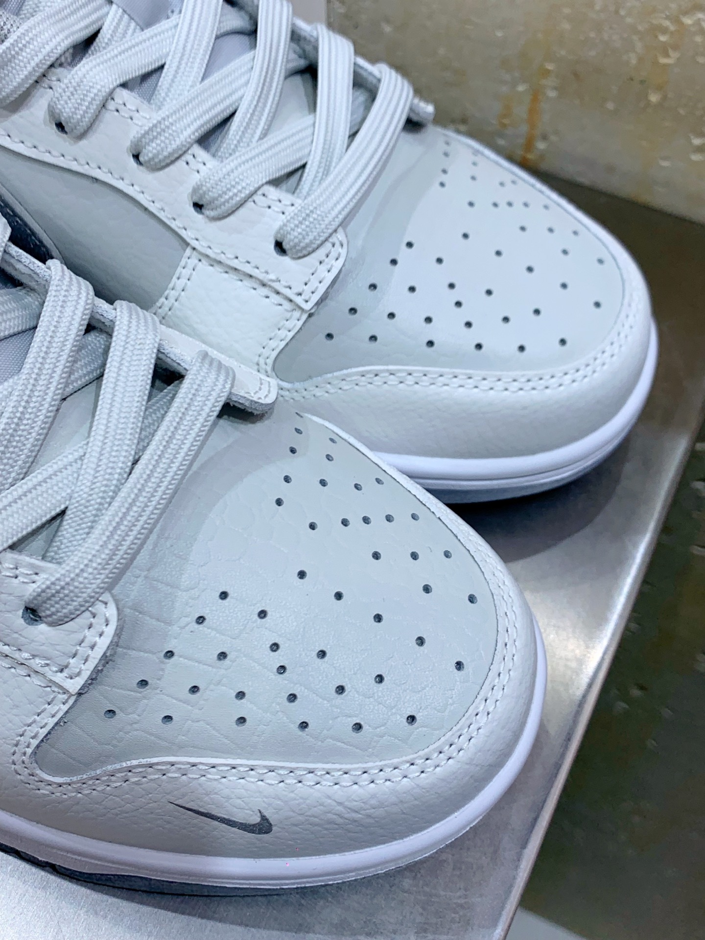 Nike Air Force 1 Low White / Blue main view