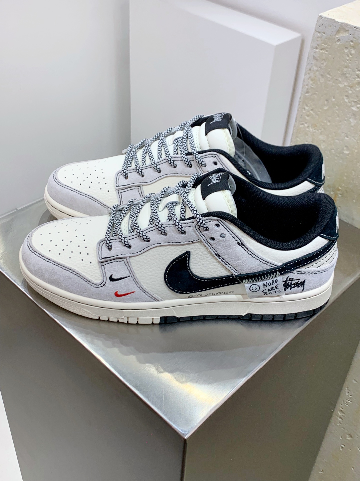 Nike Air Force 1 Low White / Grey detail view 8