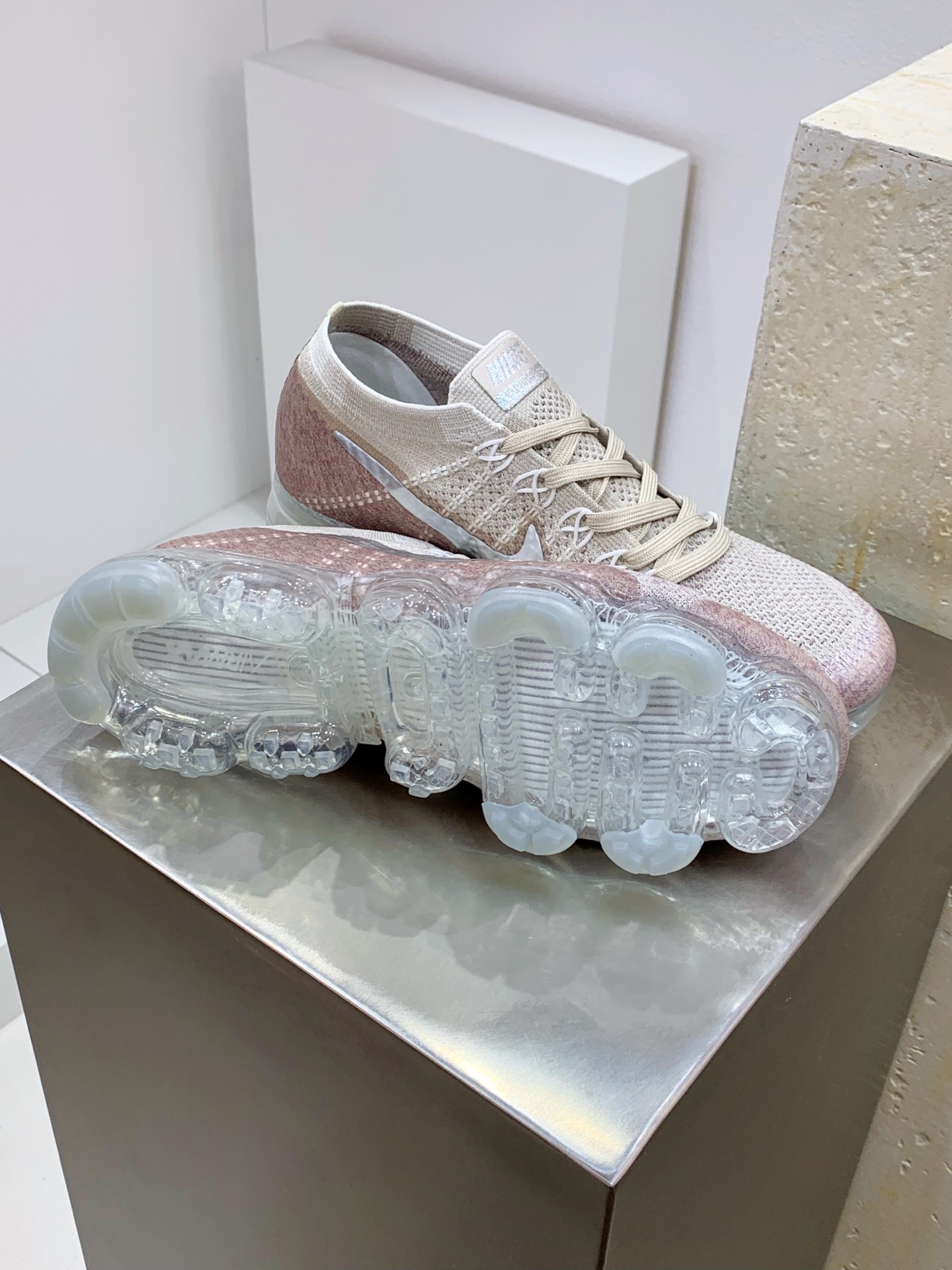 Nike Other Running White / Grey detail view 5