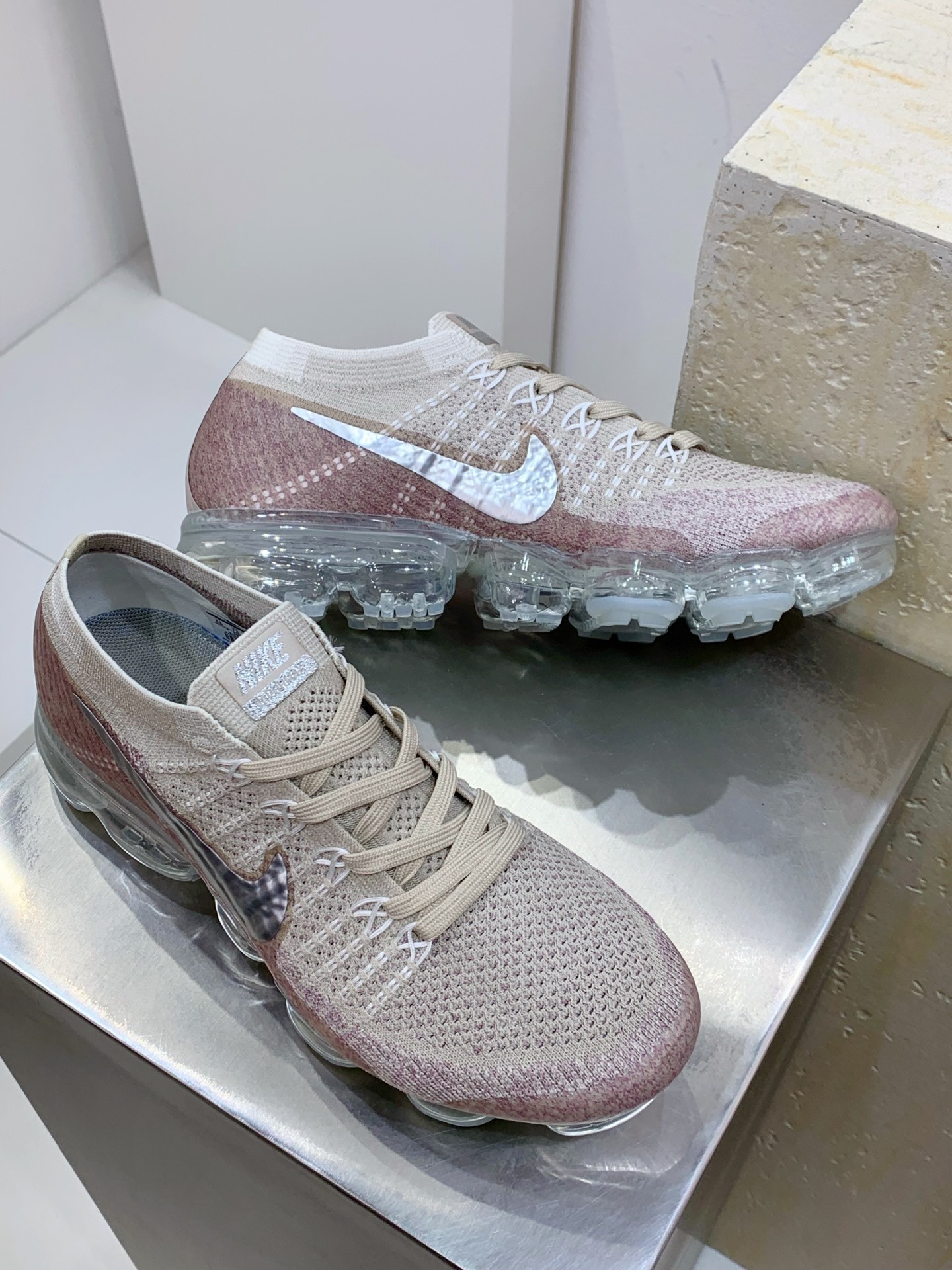 Nike Other Running White / Grey detail view 6
