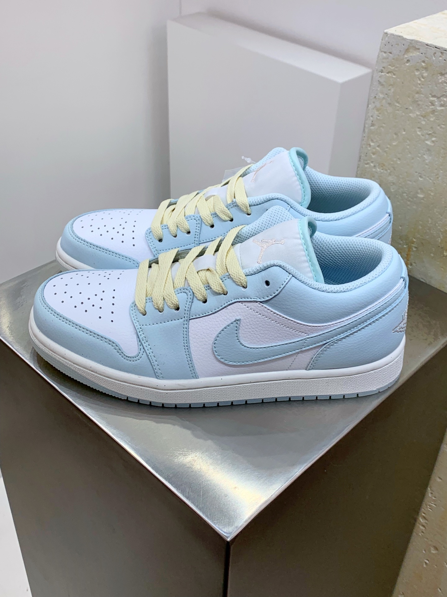 Nike Air Force 1 Low Blue / Grey detail view 8