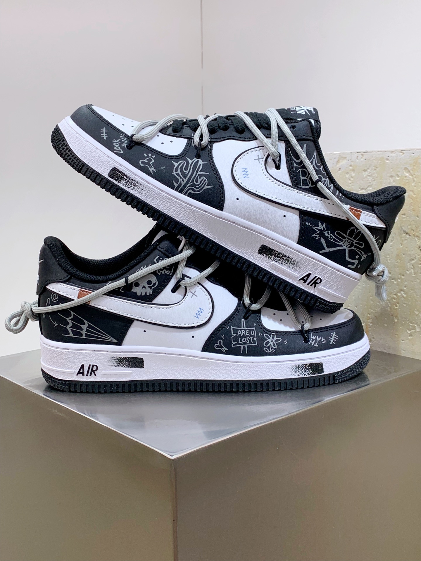 Nike Air Force 1 Low White / Grey detail view 5