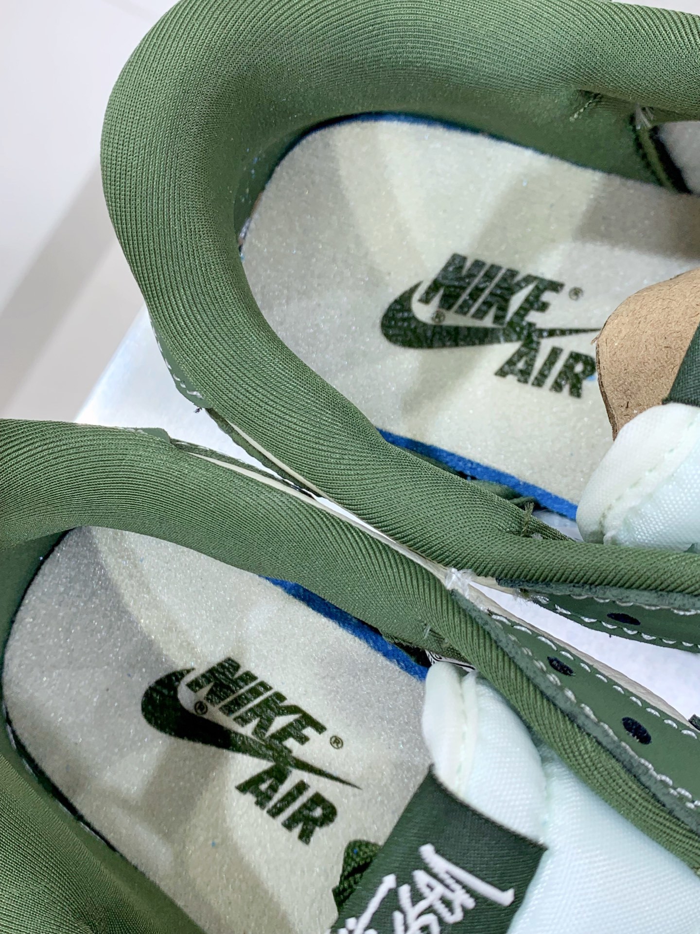 Nike Air Force 1 Low White / Grey detail view 2