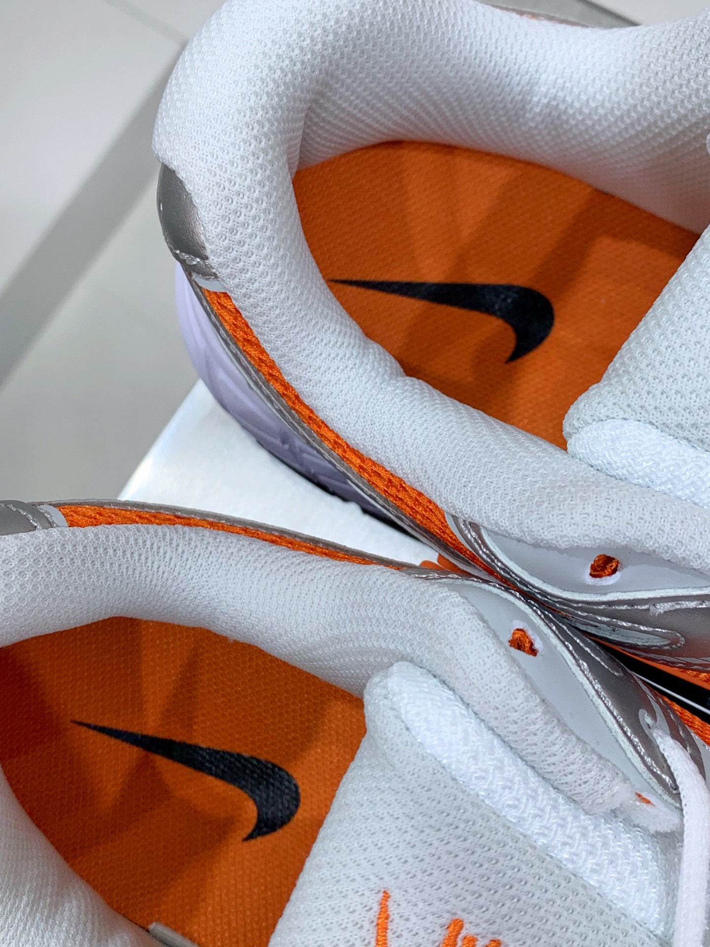 Nike P-6000 Grey / White detail view 2