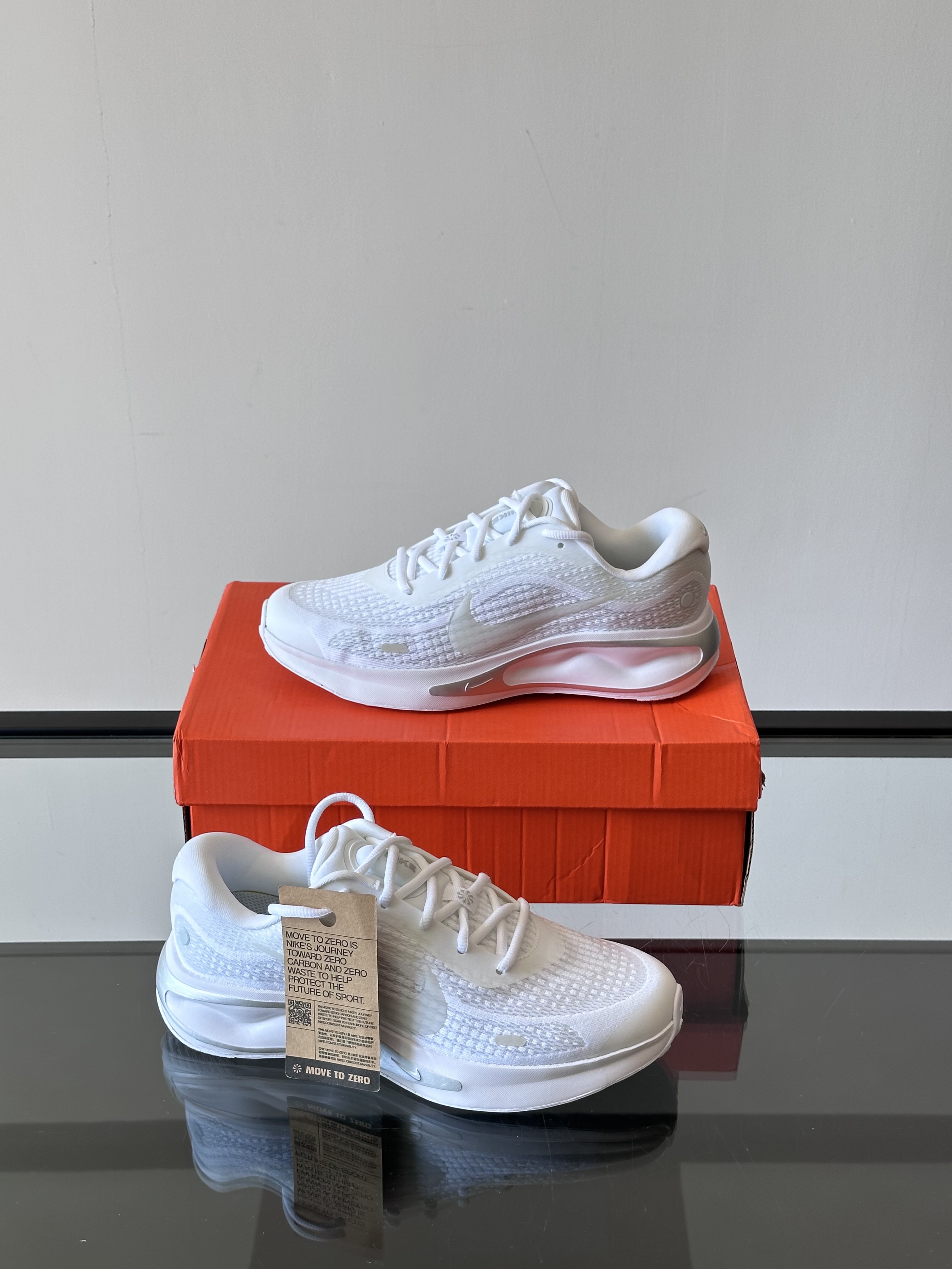 Nike Air Max 95 White / Burgundy detail view 5