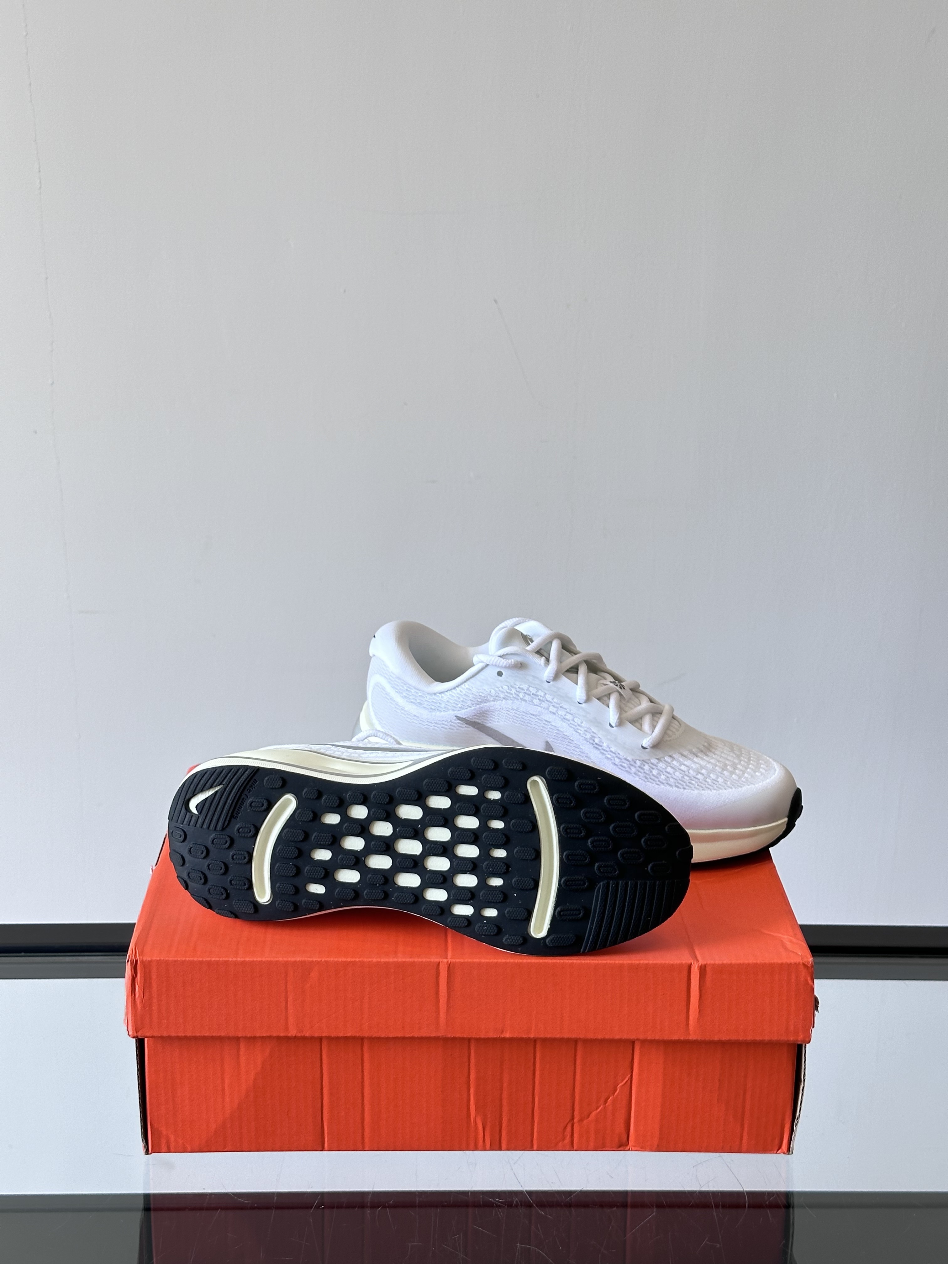 Nike Air Max 95 White / Burgundy main view