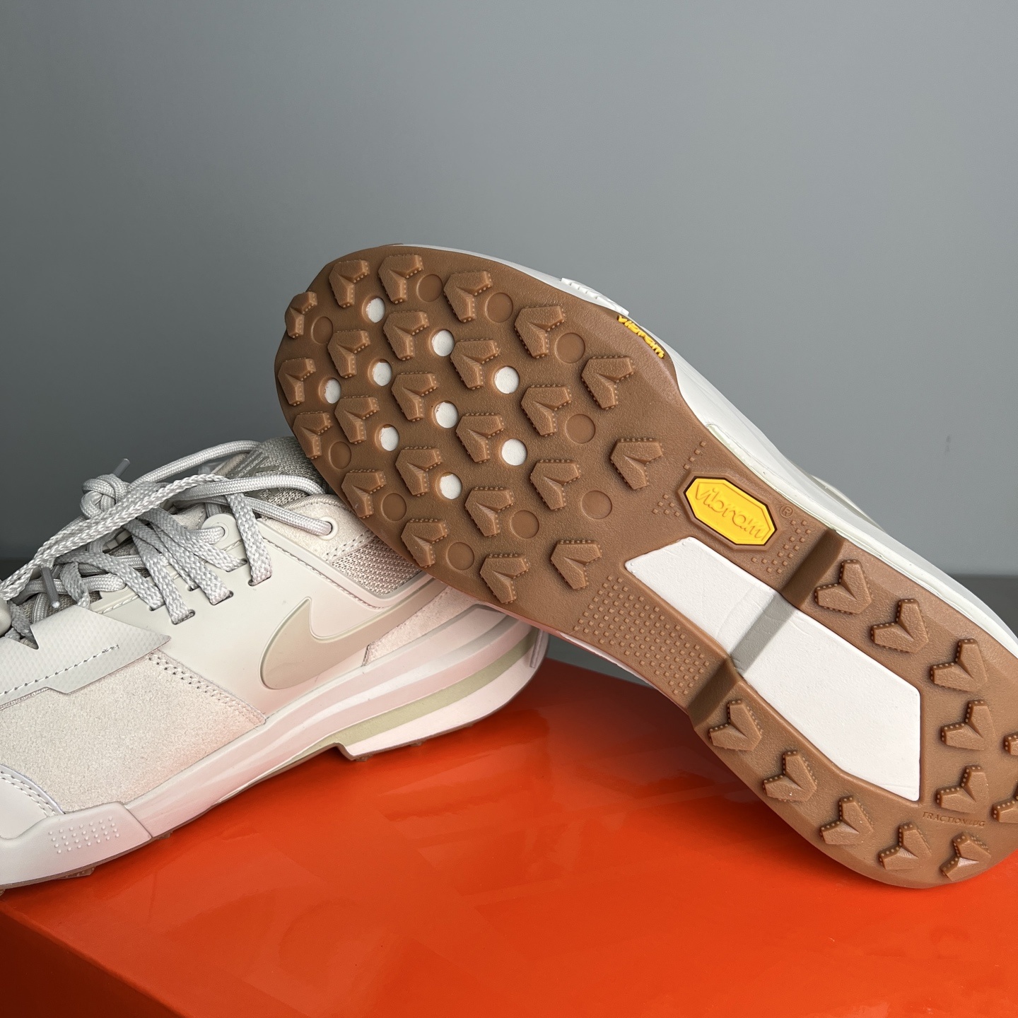 Nike Air Max 95 White / Burgundy main view