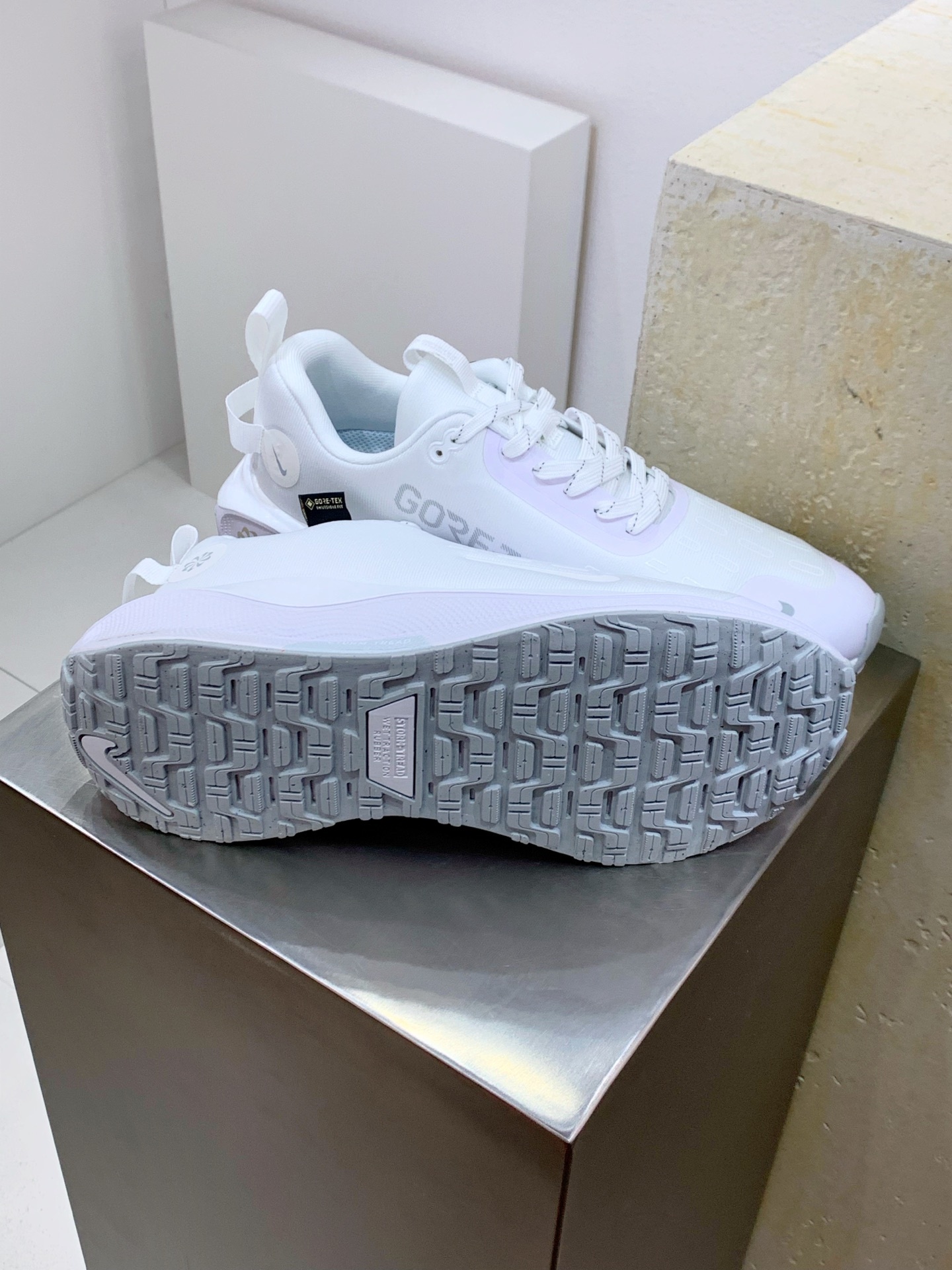 Nike Air Max DN White / Blue detail view 6