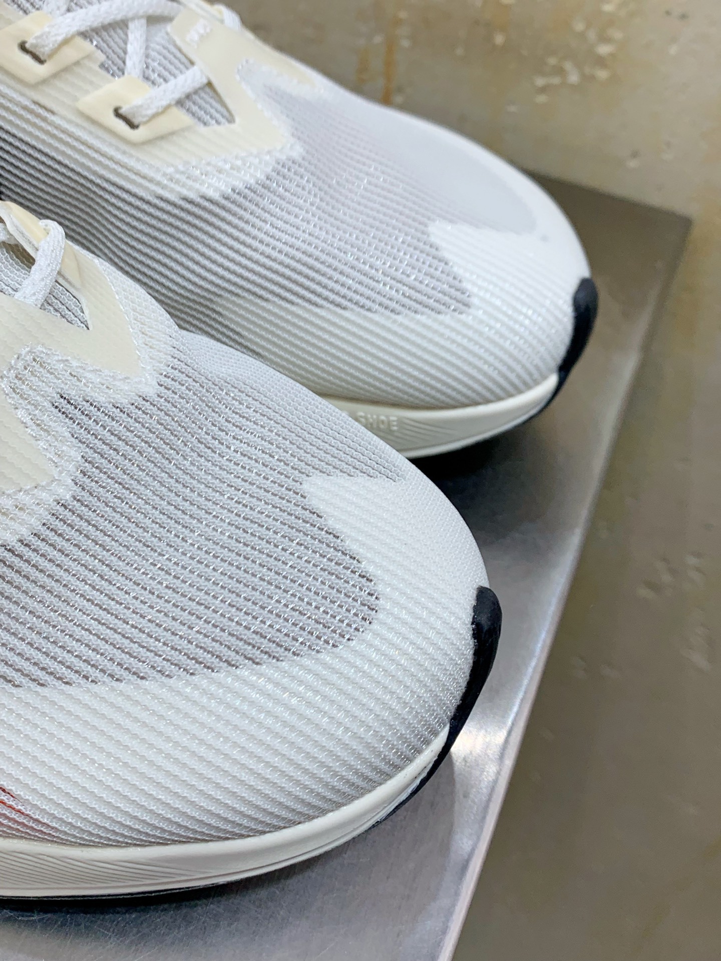 Nike Air Max DN White / Grey main view