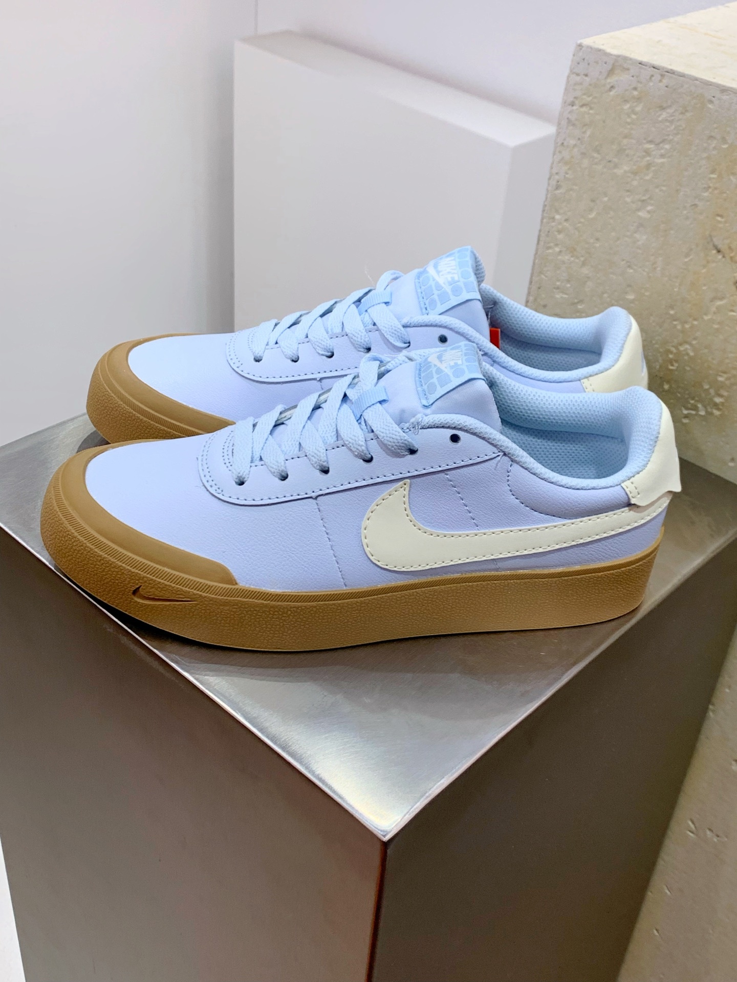 Nike Waffle Blue / Grey detail view 8