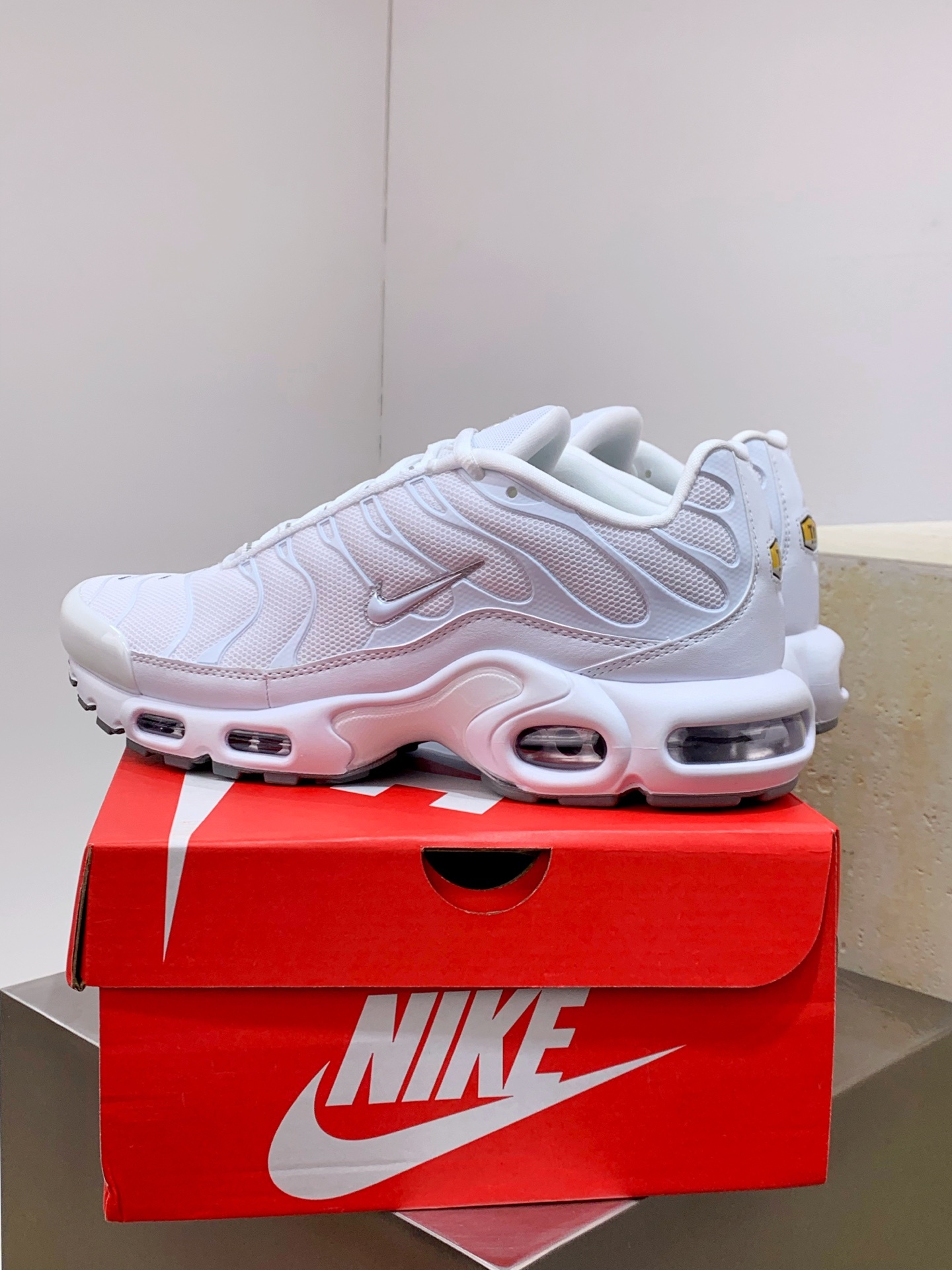 Nike Air Max 95 White / Grey detail view 4
