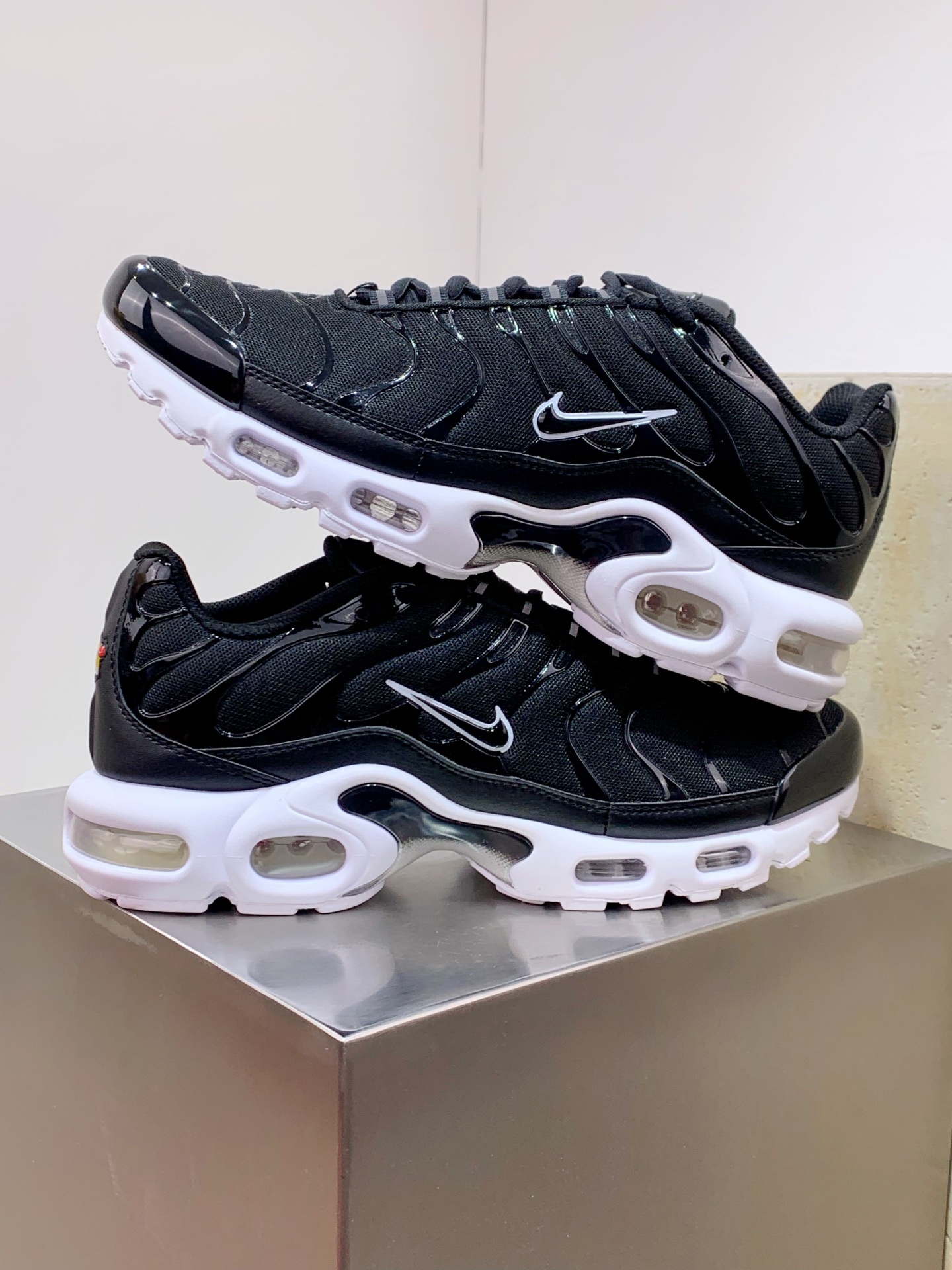 Nike Air Max 95 Grey / White detail view 5