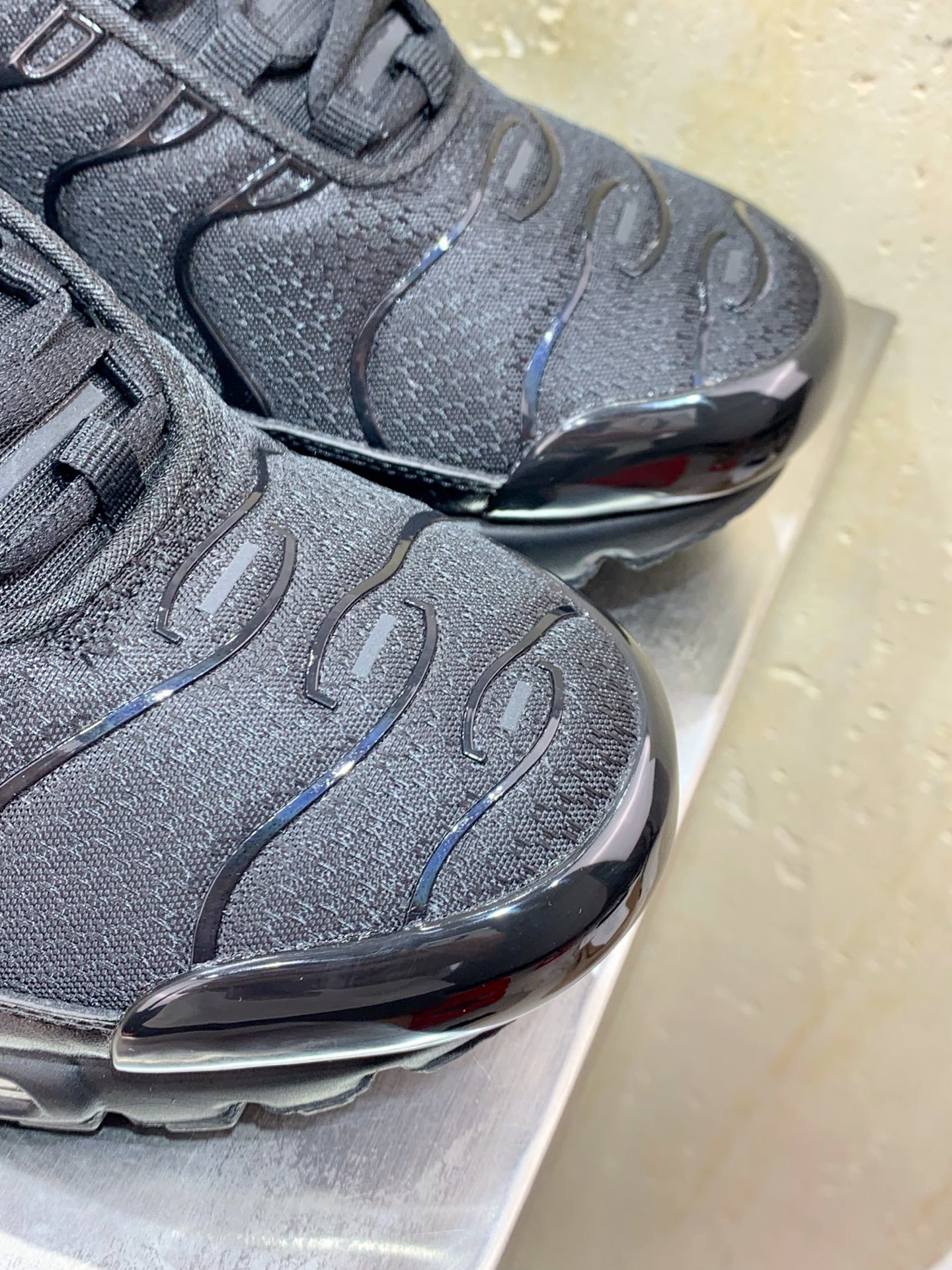 Nike Air Max 95 Grey / White main view