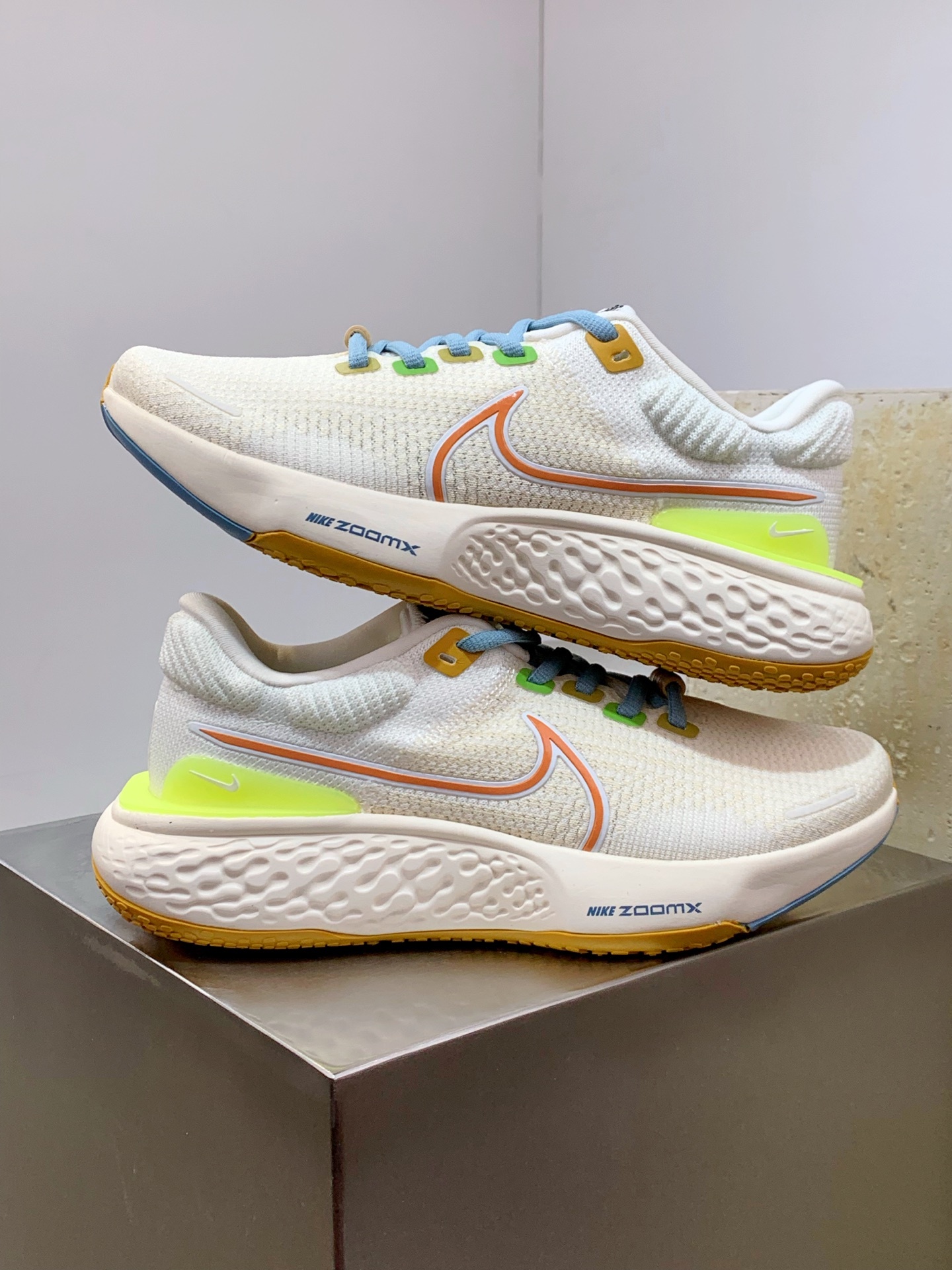Nike Other Running White / Grey detail view 5