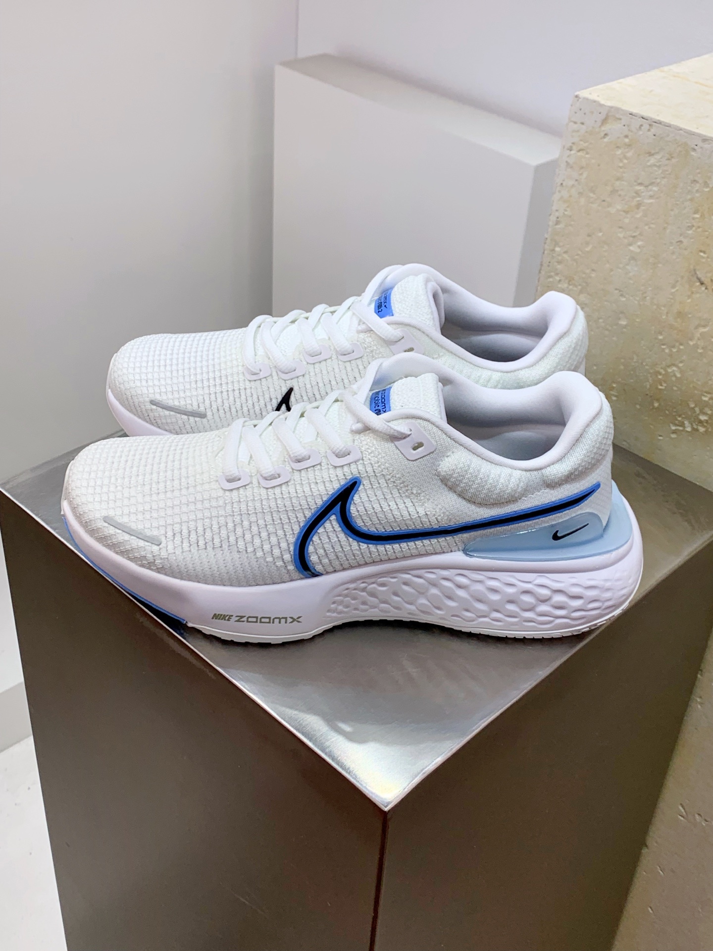 Nike Other Running White / Grey detail view 8