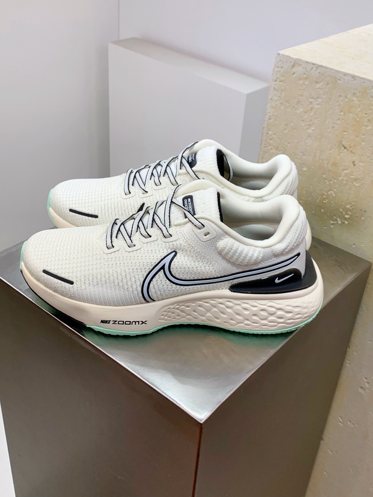 Nike Other Running White / Grey detail view 8