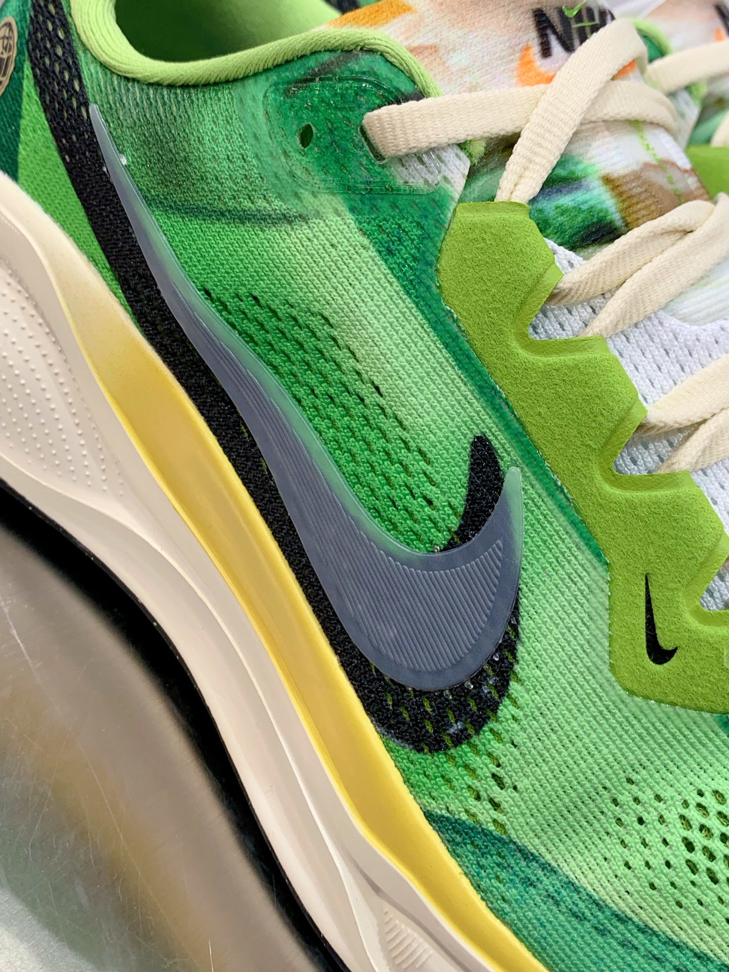 Nike Other Running Green / Grey detail view 1