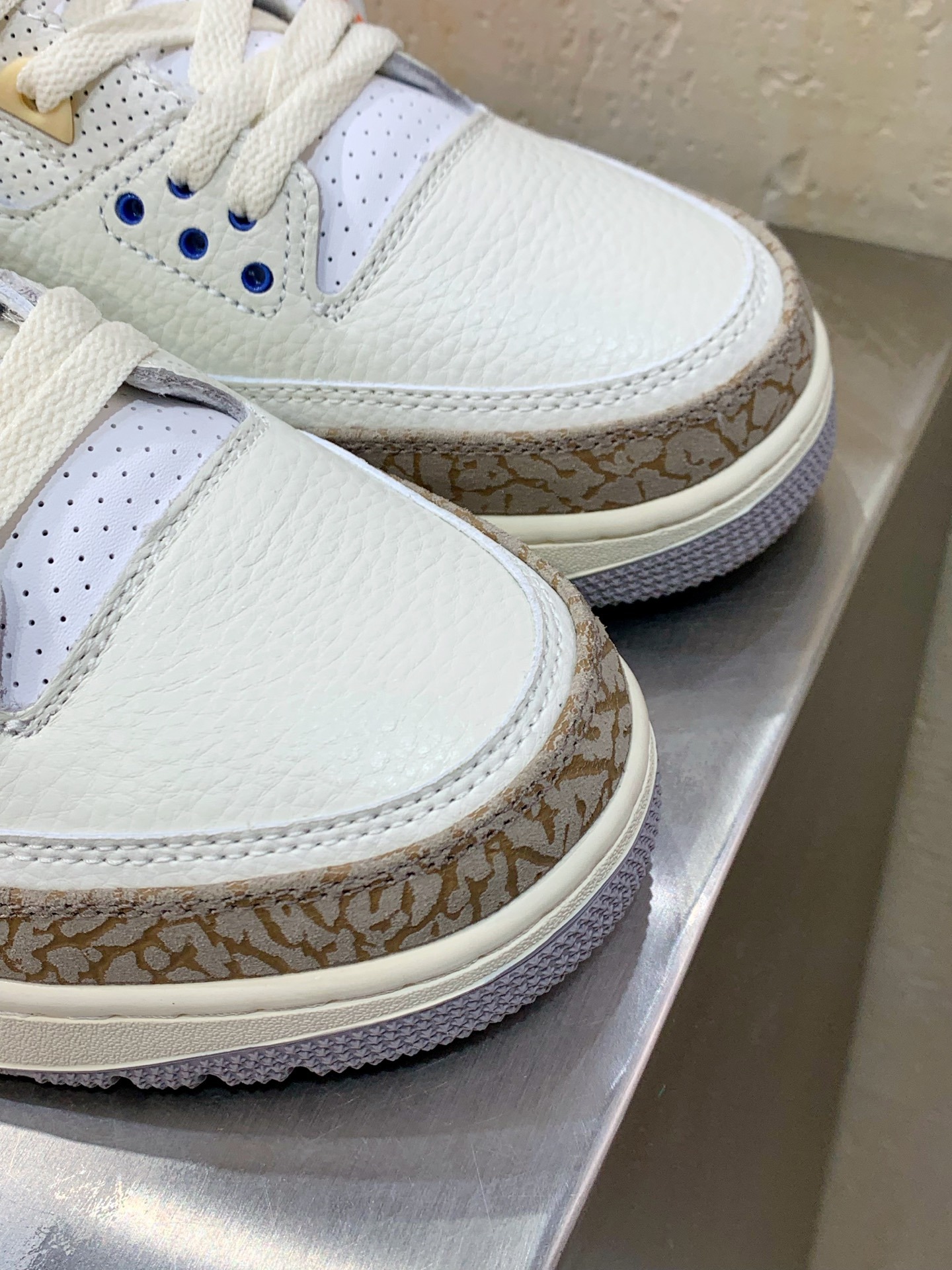 Nike Dunk Low White / Grey main view