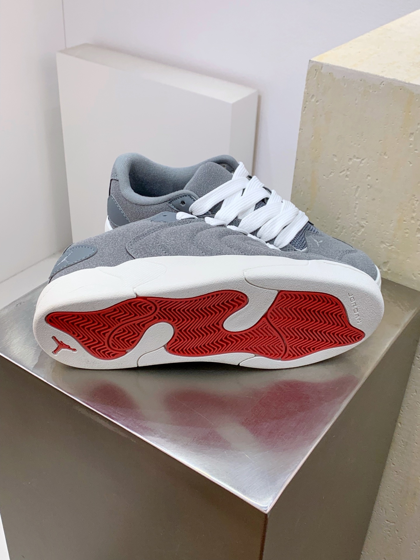 Nike Dunk Low Grey / White detail view 6