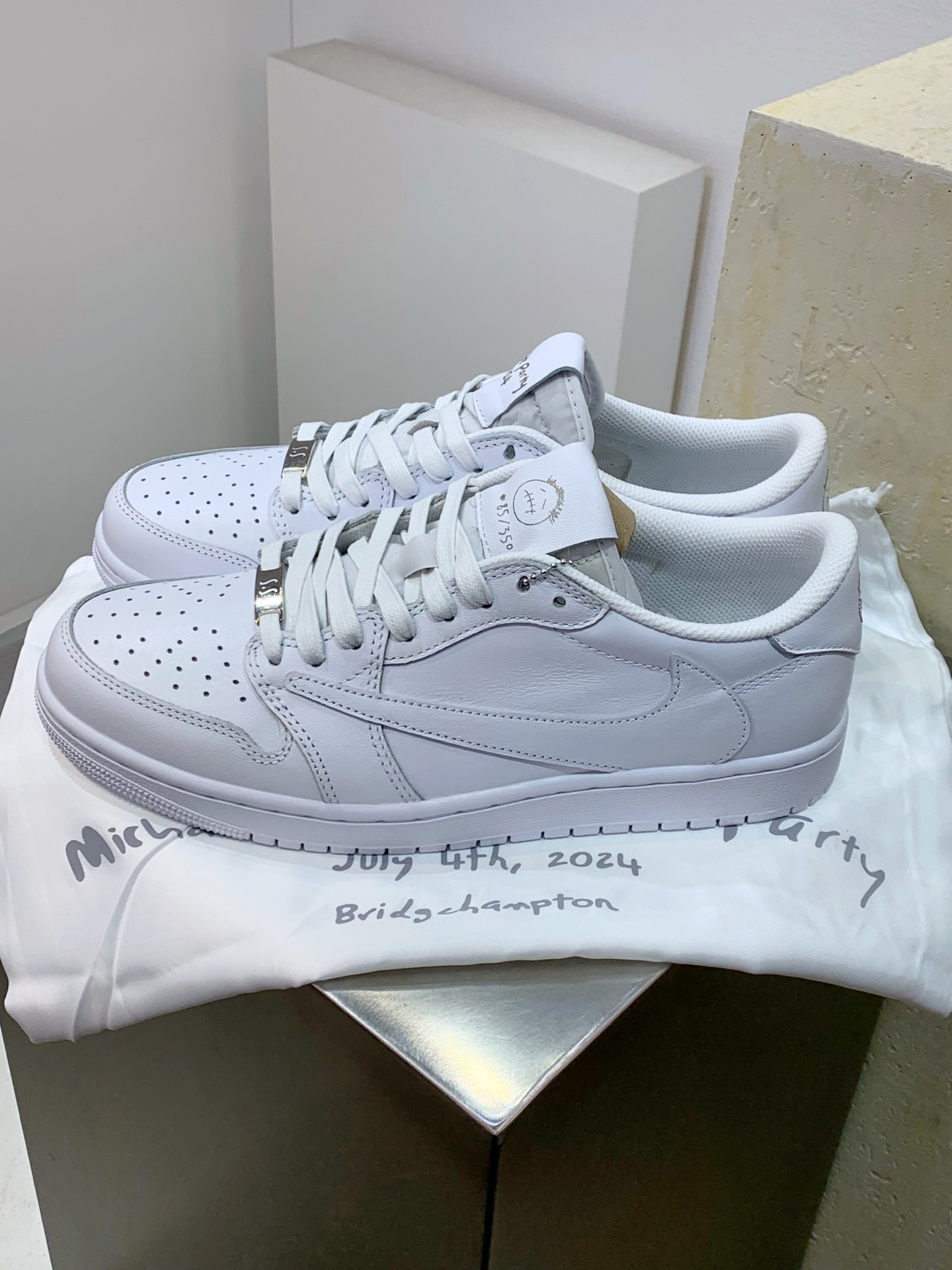 Nike Air Force 1 Low White / Grey detail view 8