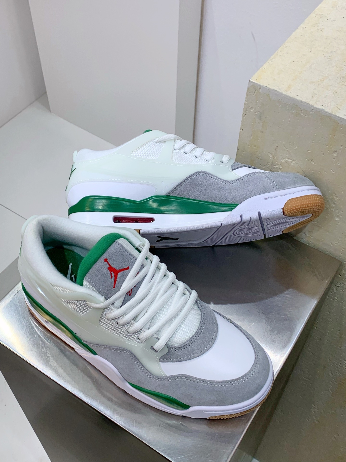 Nike Air Force 1 Low White / Grey detail view 7