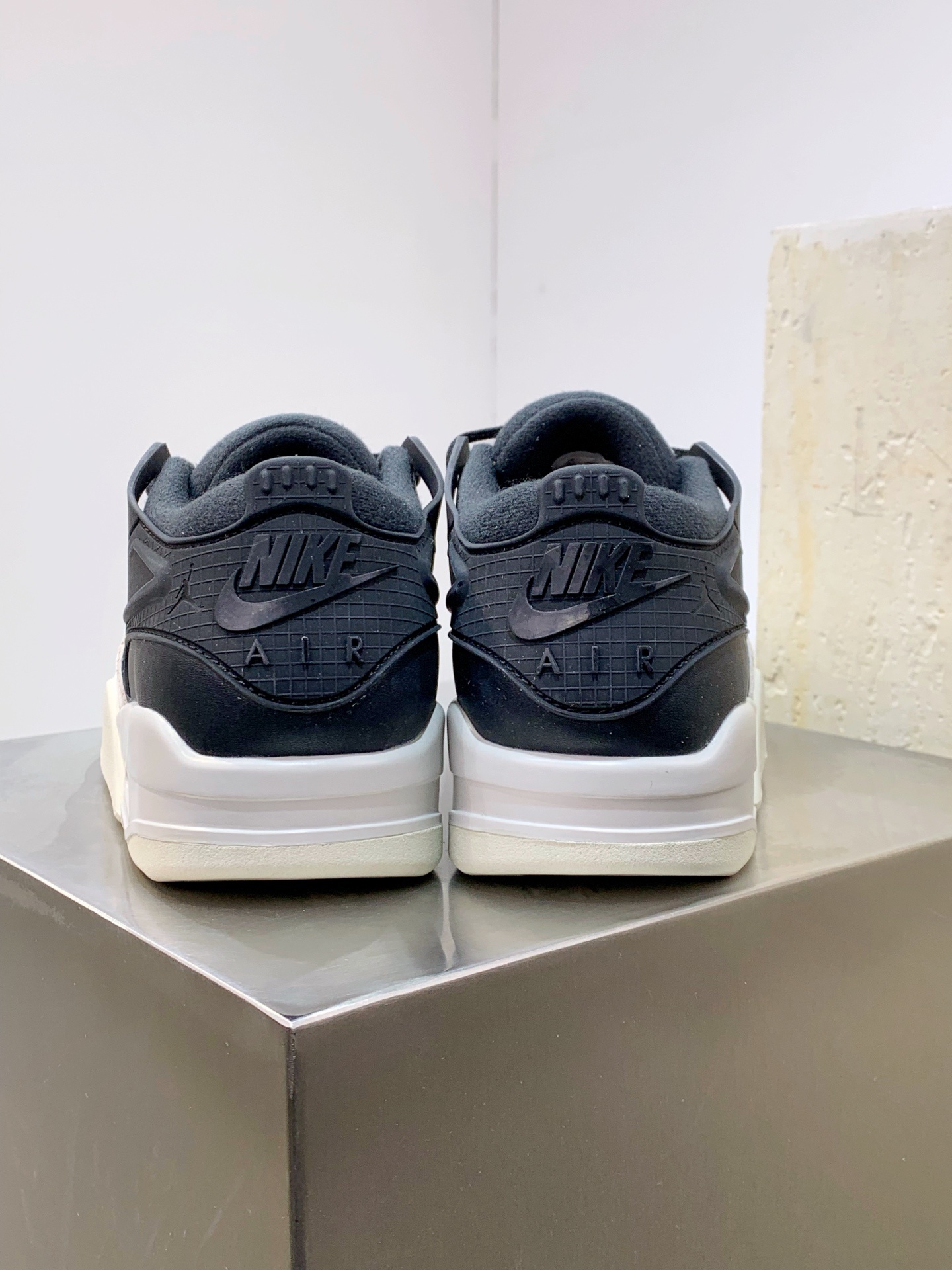 Nike Air Force 1 Low White / Grey detail view 3