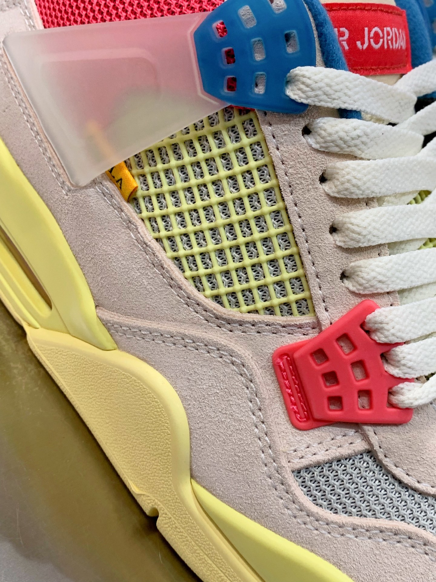 Nike Air Force 1 Low White / Grey detail view 1