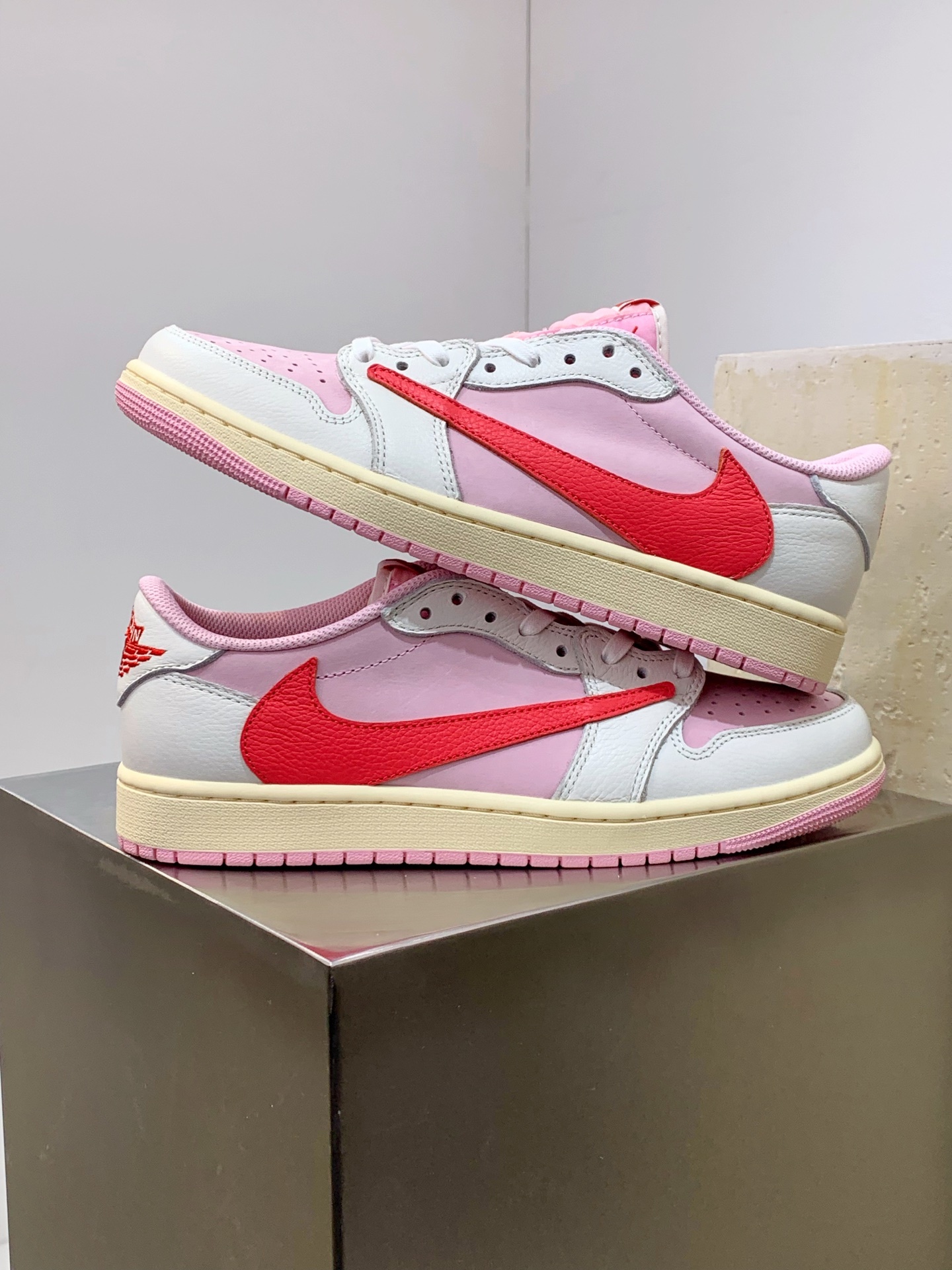 Nike Air Force 1 Low White / Grey detail view 5