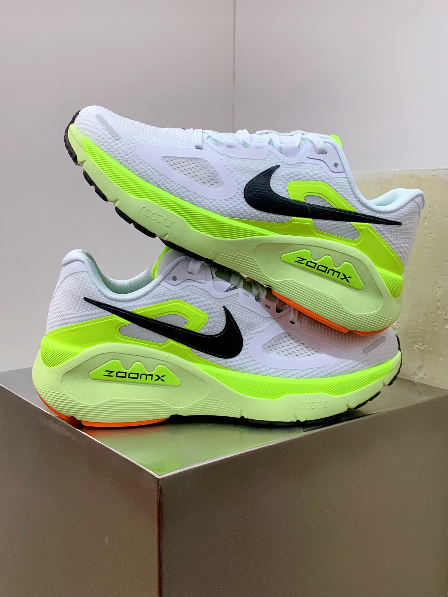 Nike Other Running White / Grey detail view 5