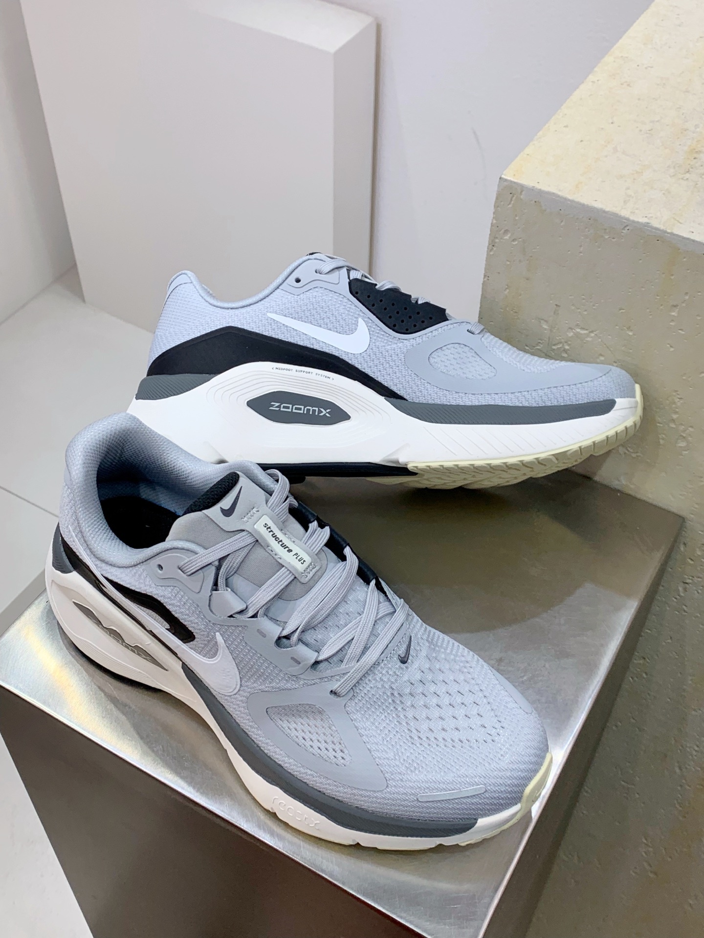Nike Other Running White / Grey detail view 7