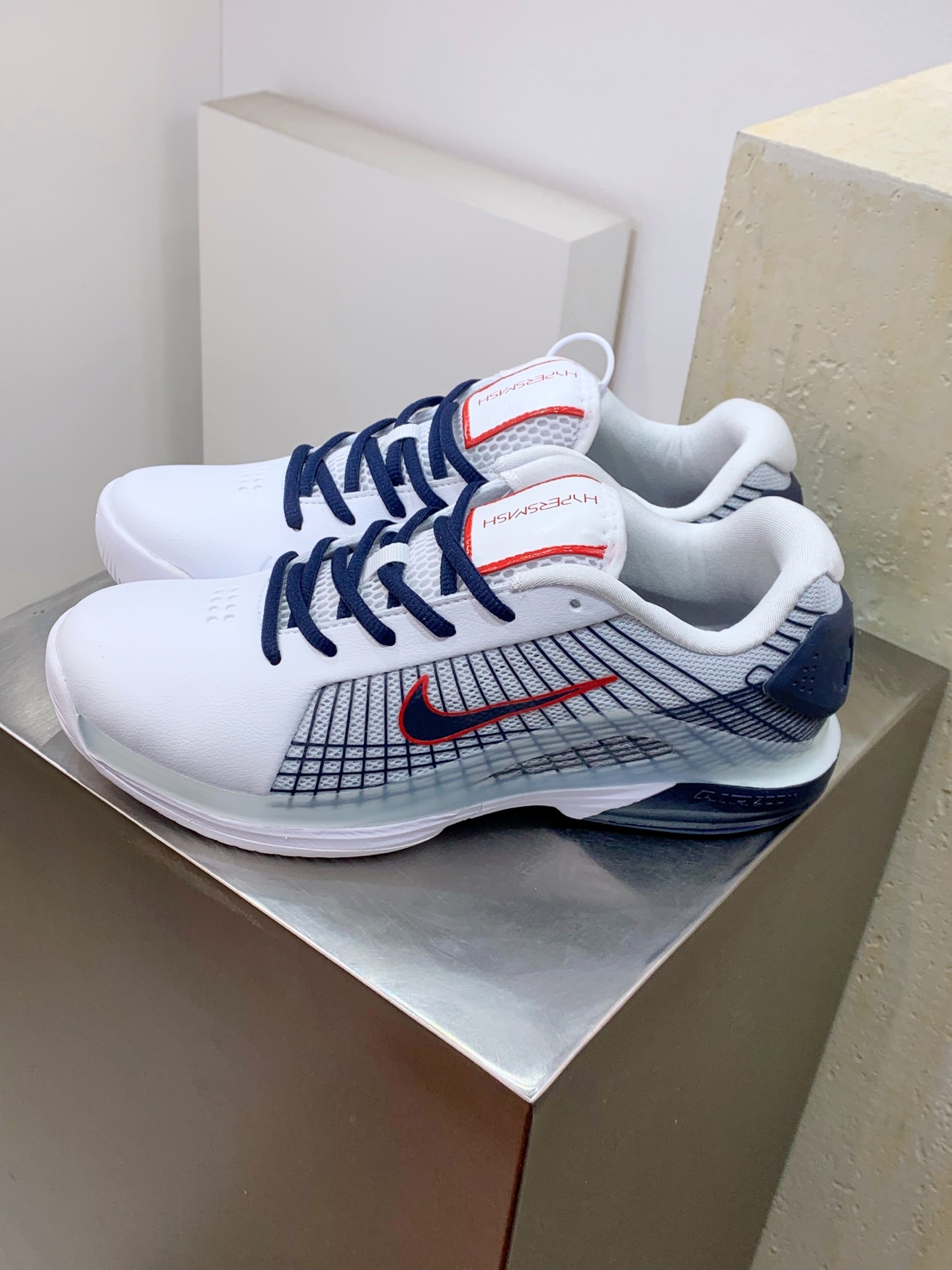 Nike Other Running White / Grey detail view 1