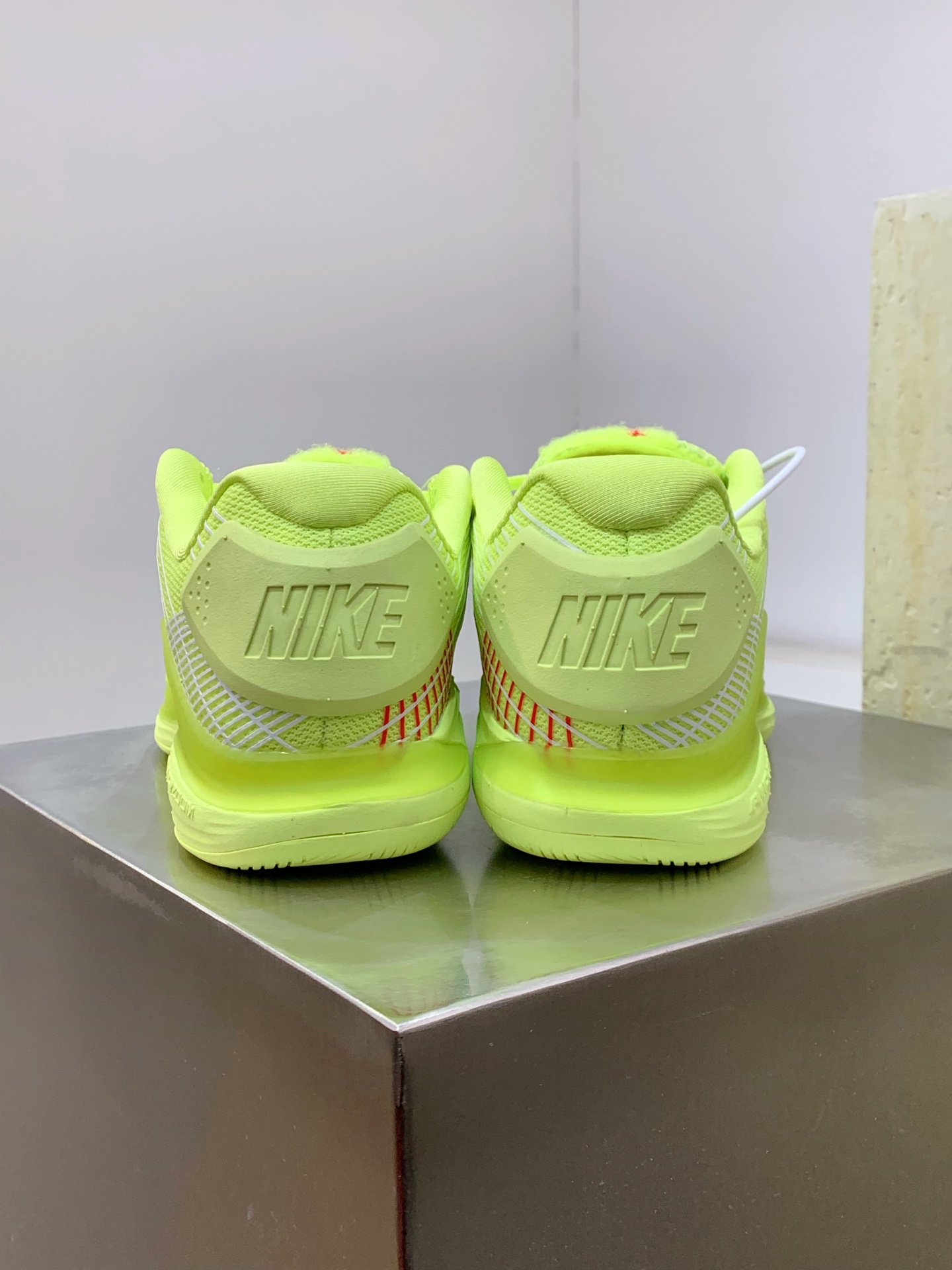 Nike Other Running White / Green detail view 3