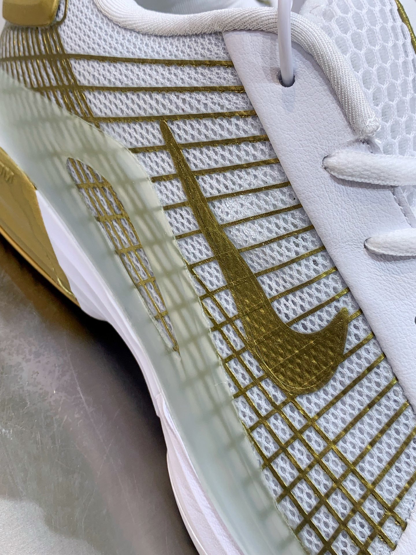 Nike Other Running White / Grey detail view 1