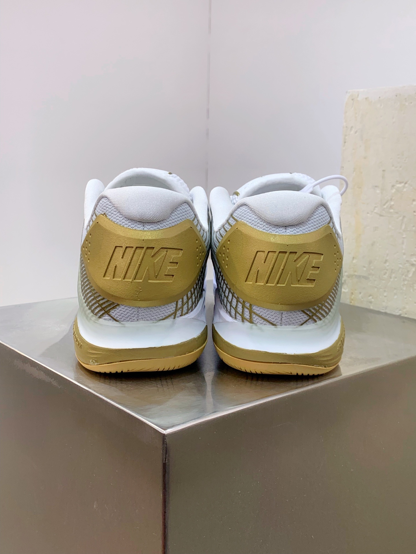 Nike Other Running White / Grey detail view 3