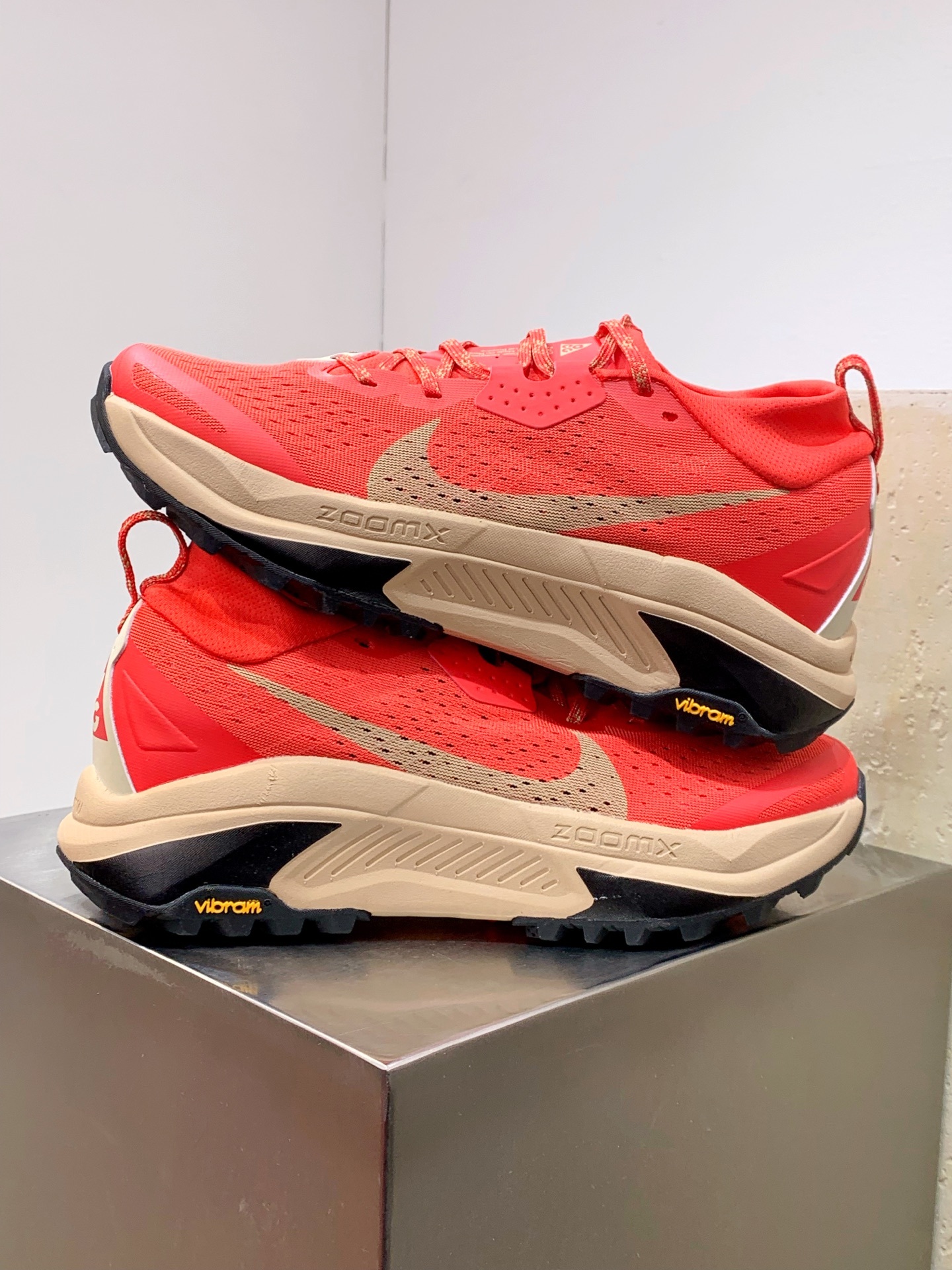 Nike Other Running Grey / Red detail view 5