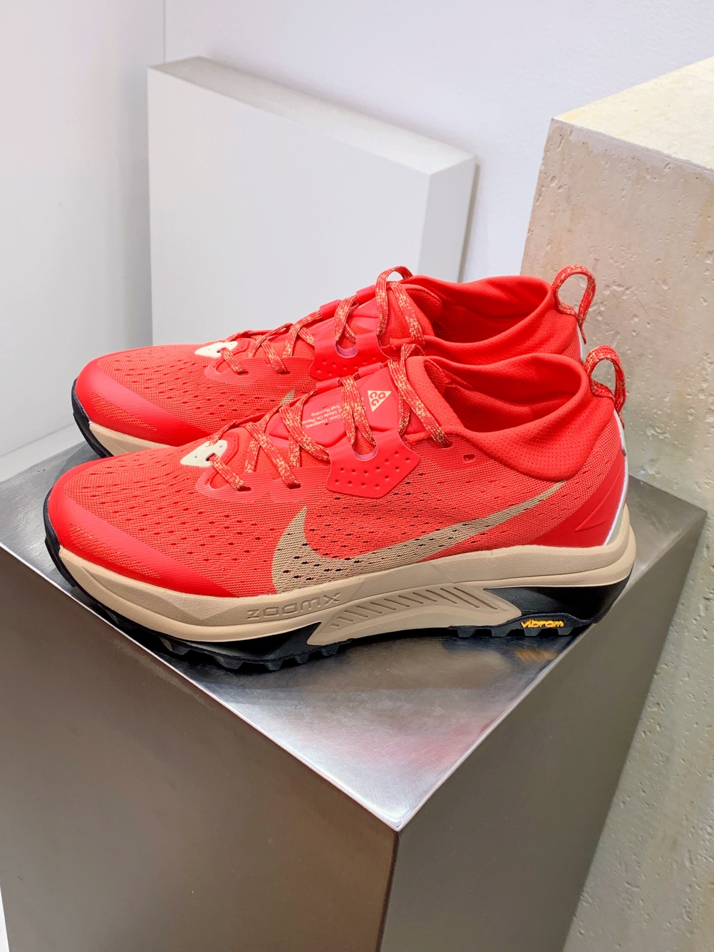 Nike Other Running Grey / Red detail view 8