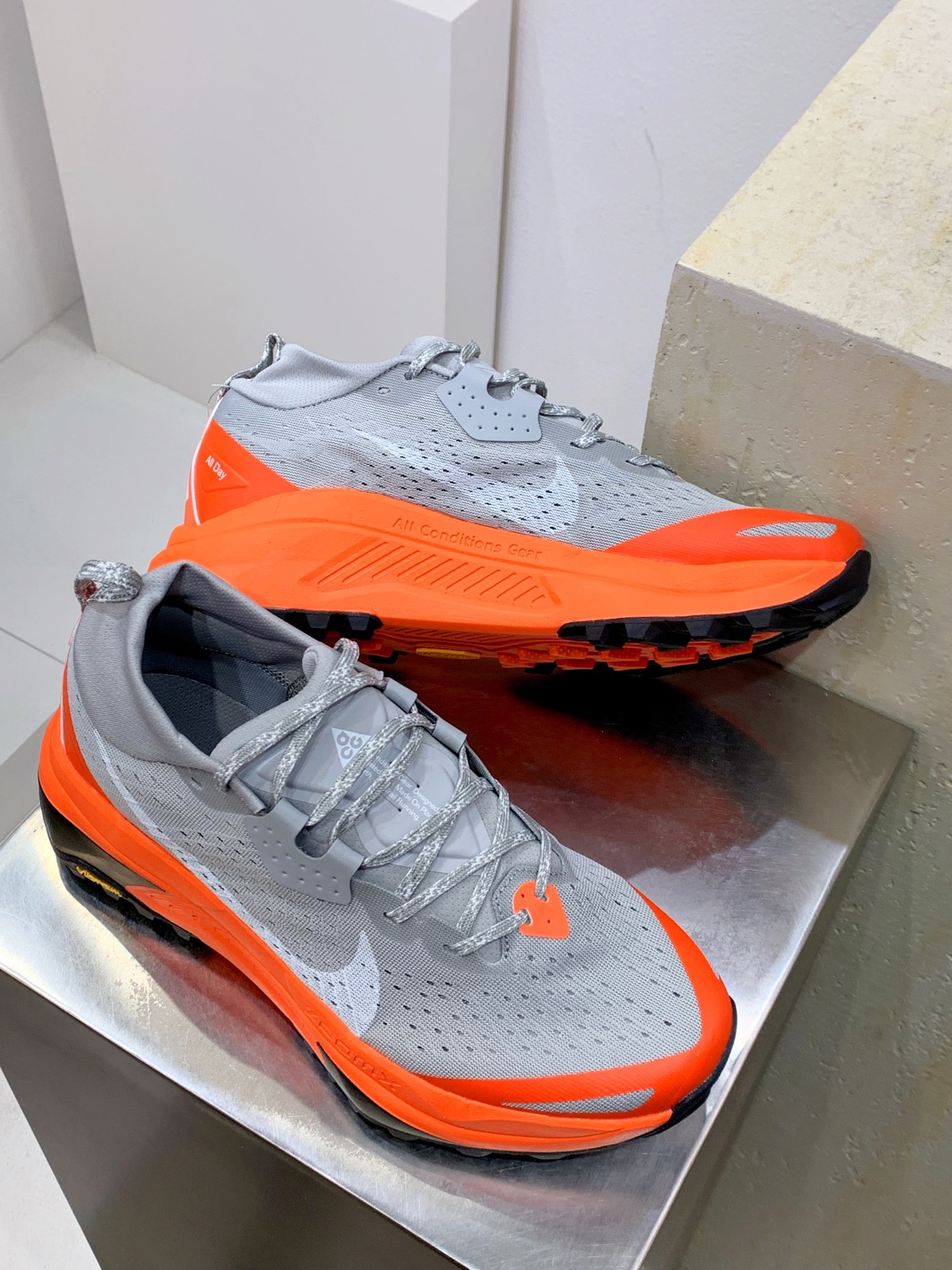 Nike Other Running White / Grey detail view 7