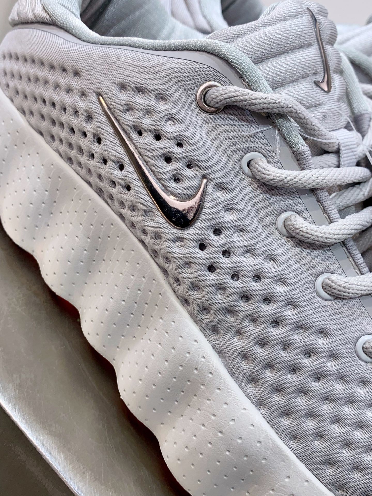 Nike Other Running White / Grey detail view 1