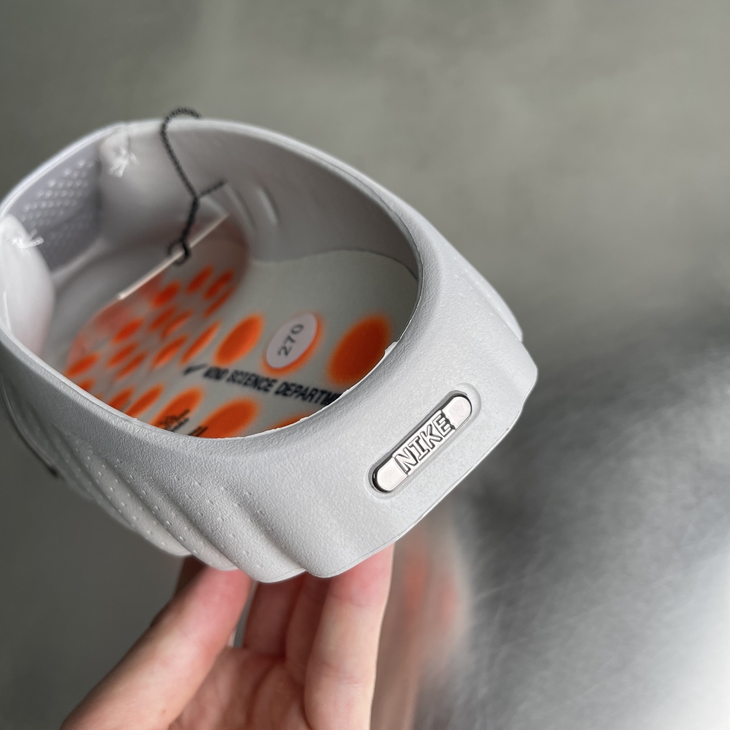 Nike Closed-Toe Slides Grey / White detail view 1