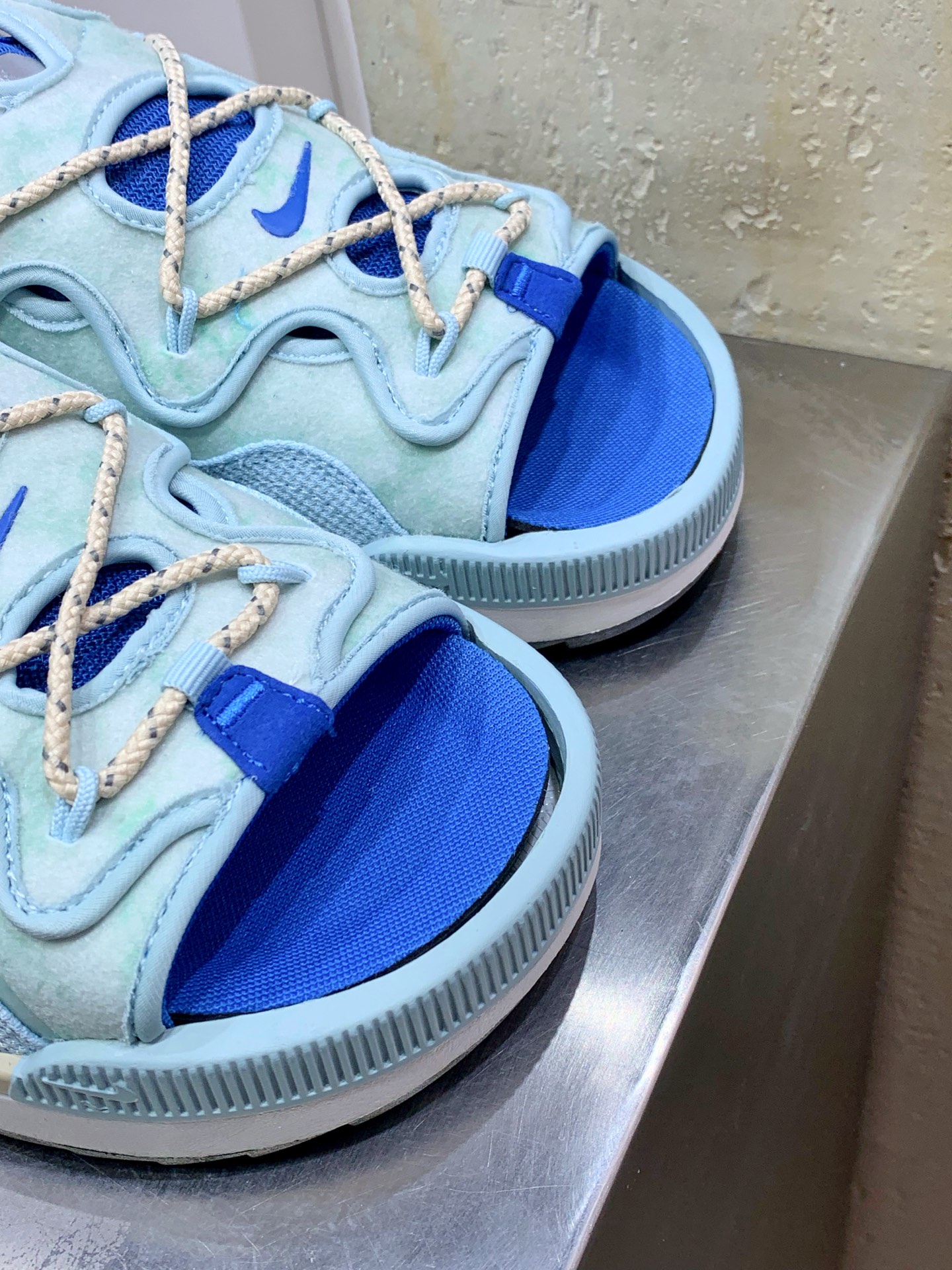 Nike Slides Blue / White main view