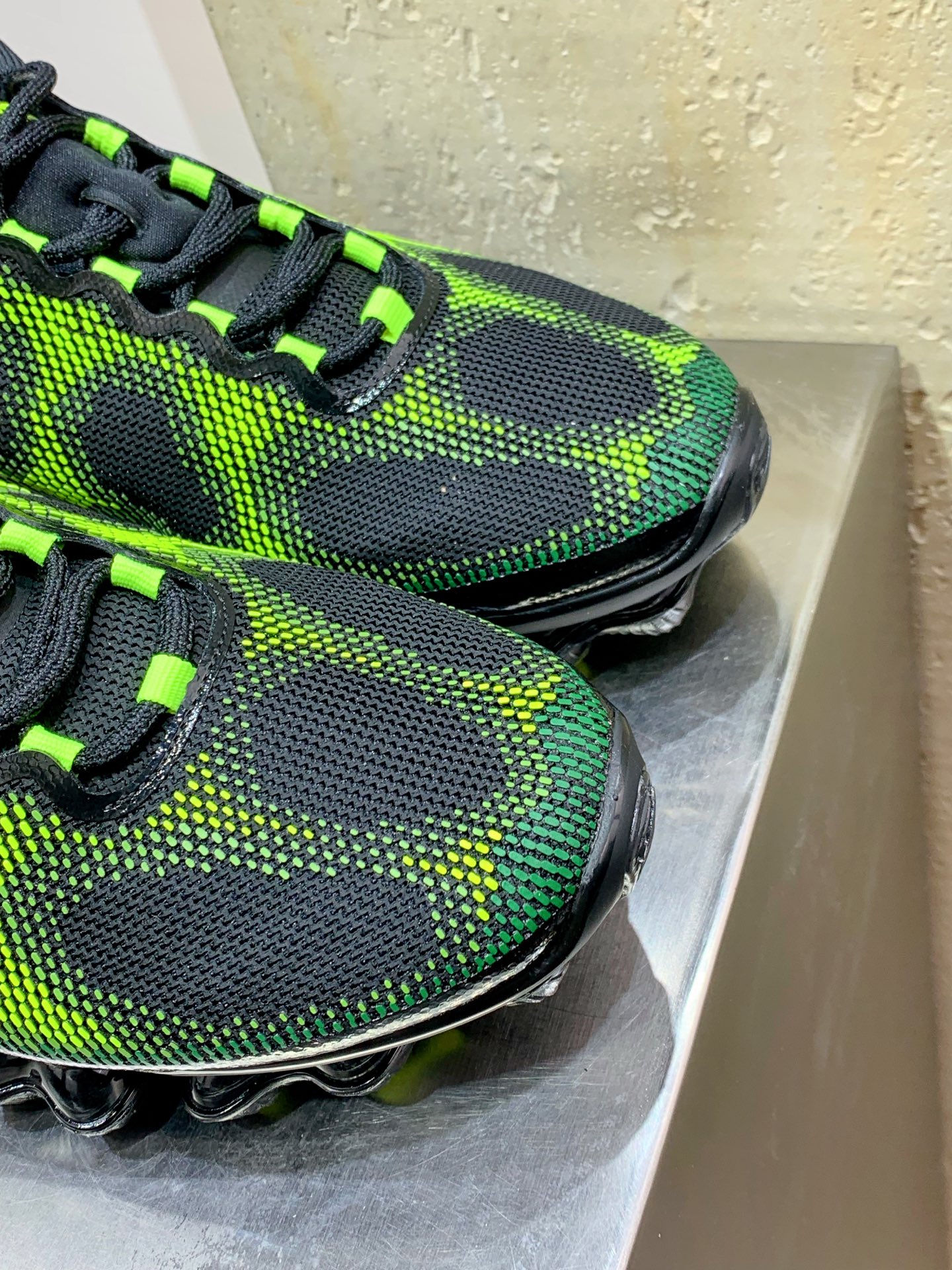Nike Other Running Grey / Green main view