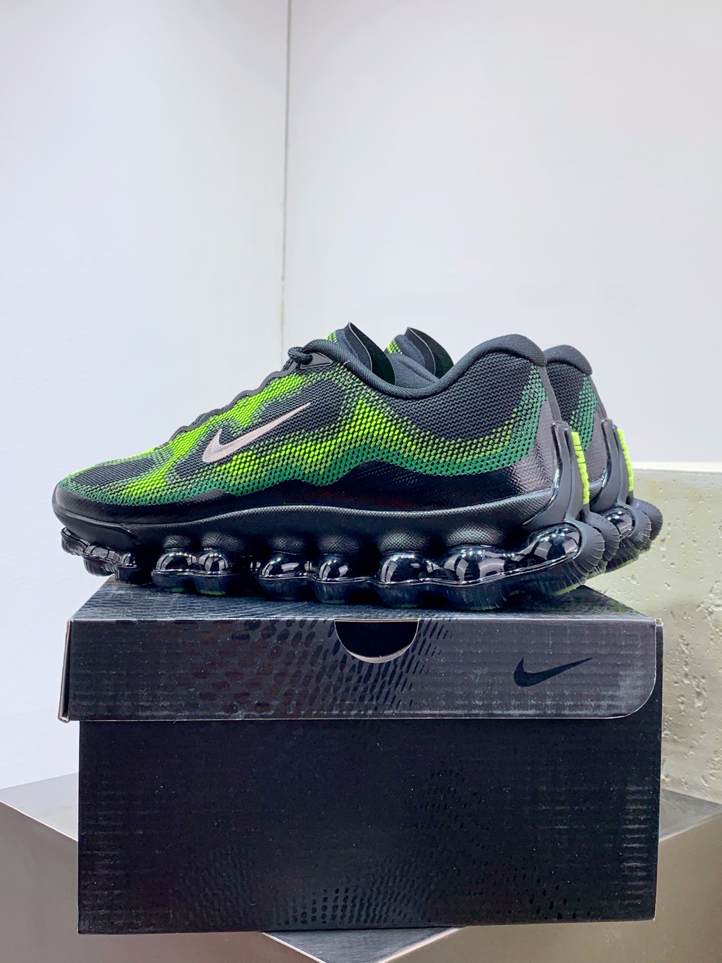 Nike Other Running Grey / Green detail view 5